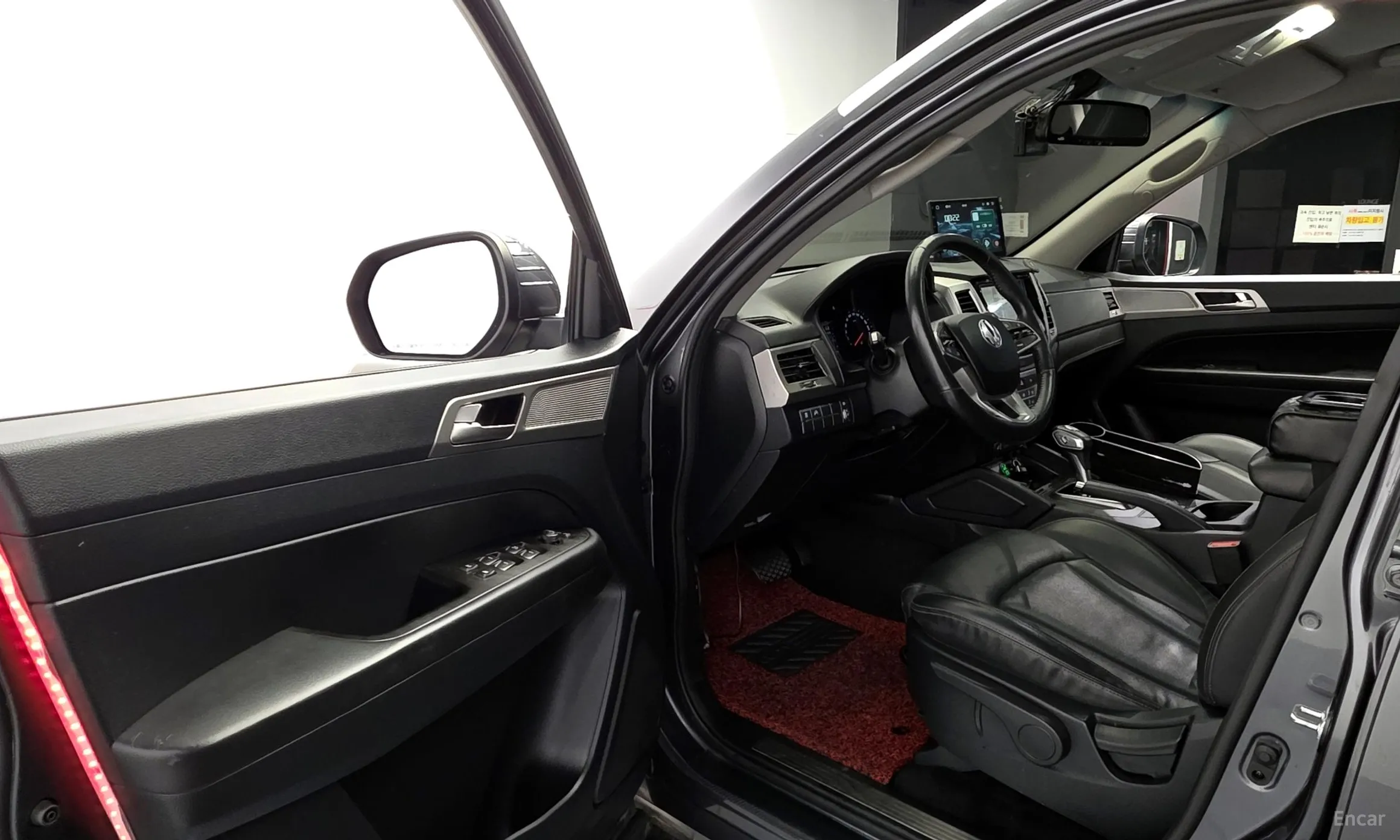 KG Mobility (SsangYong) Rexton Sports превью 10