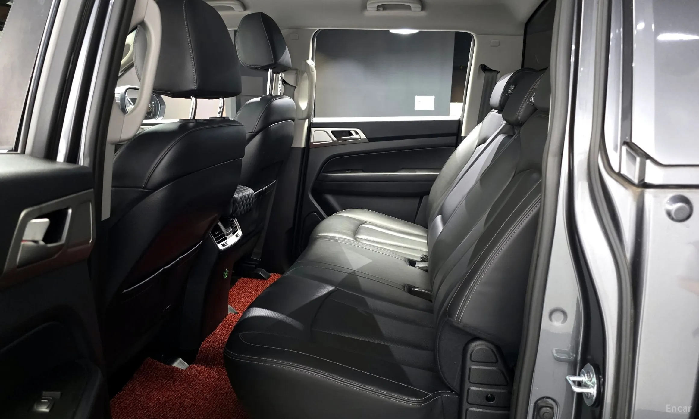 KG Mobility (SsangYong) Rexton Sports превью 11