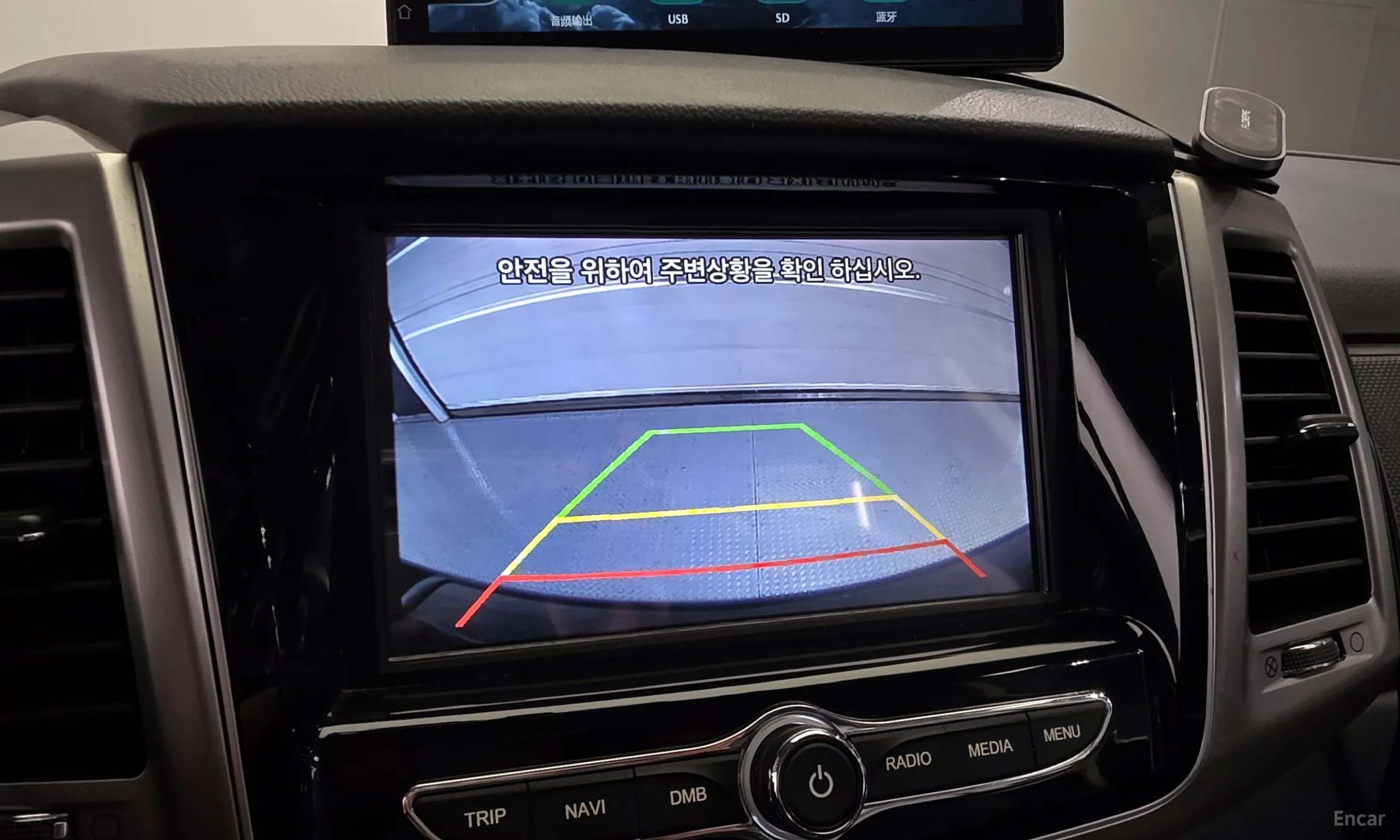 KG Mobility (SsangYong) Rexton Sports превью 15