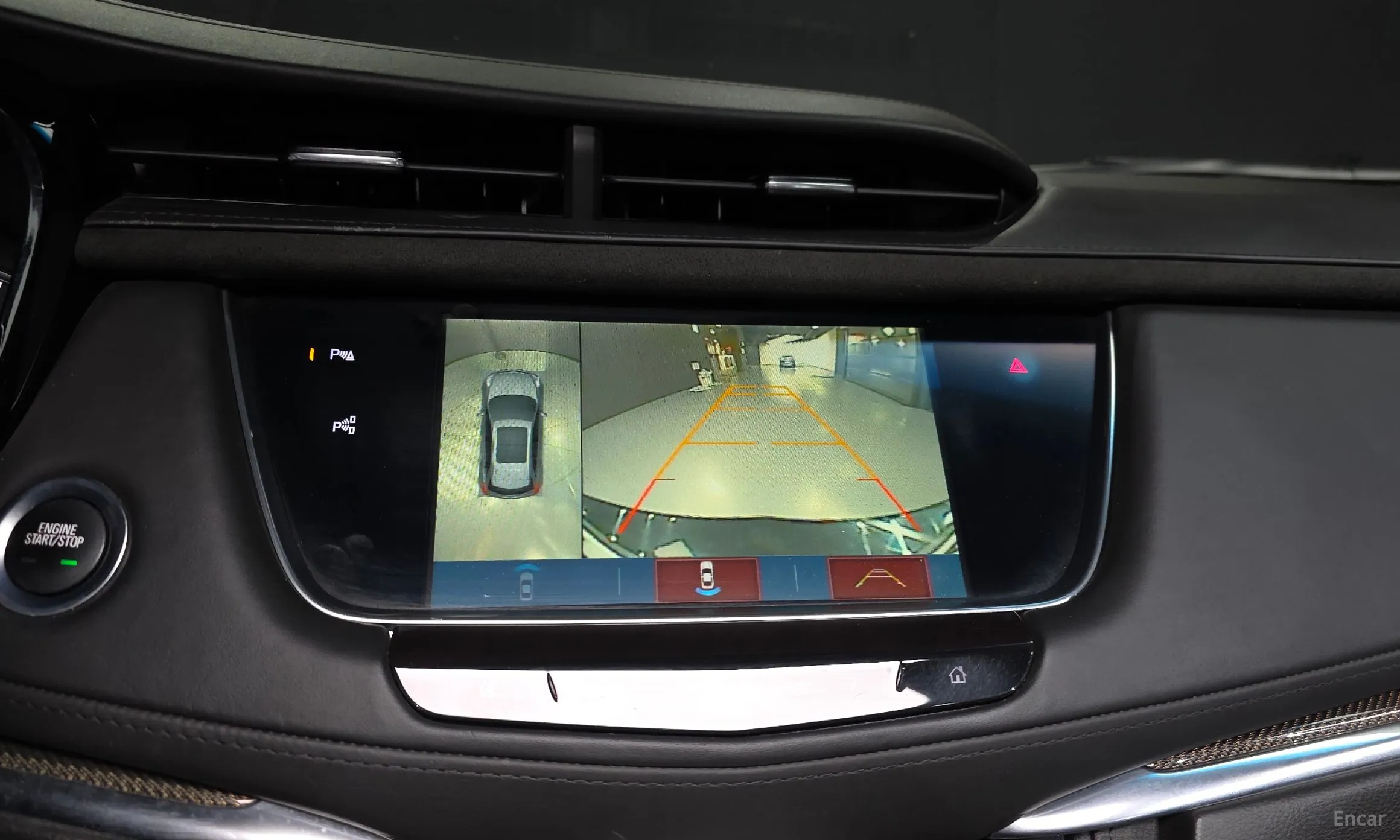 Cadillac XT5 превью 15
