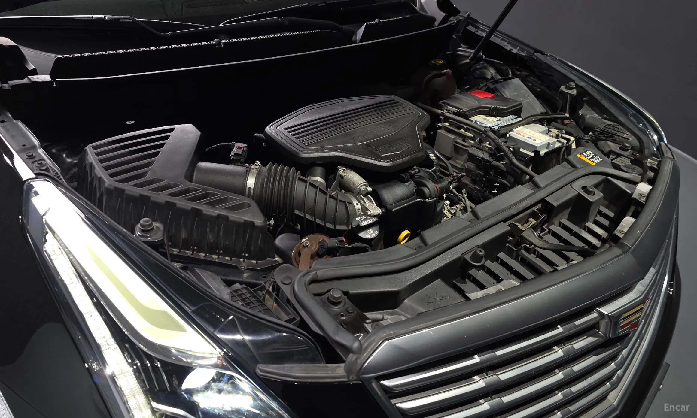 Cadillac XT5 превью 6