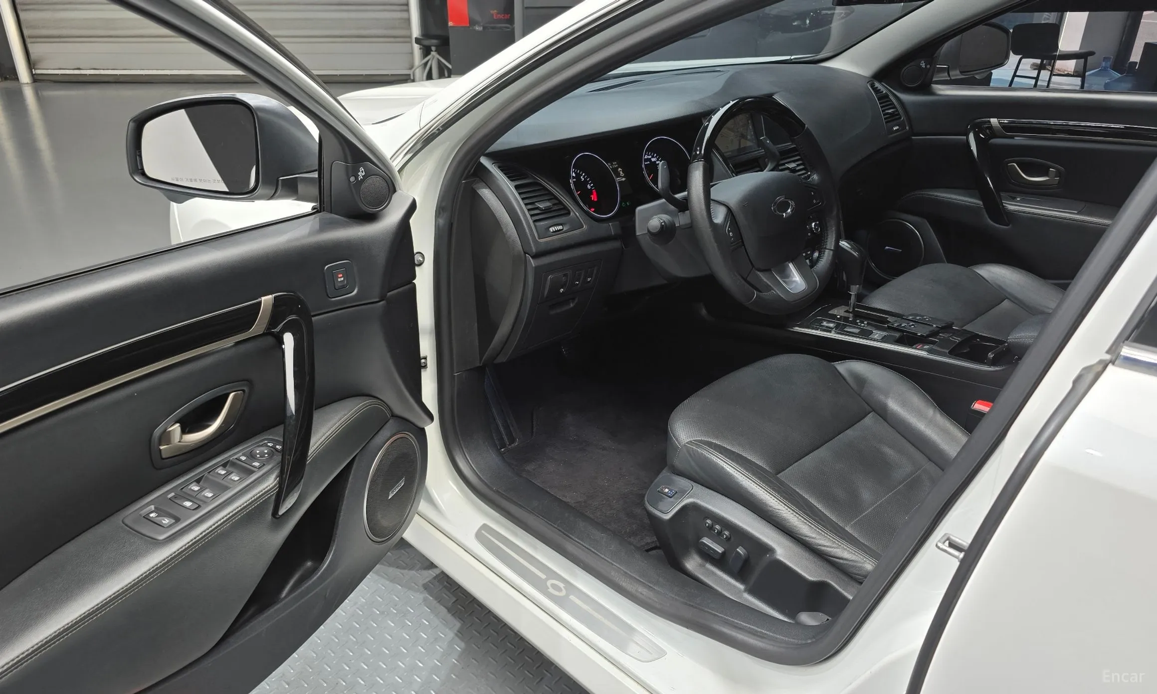 Renault Korea (Samsung) SM7 превью 10