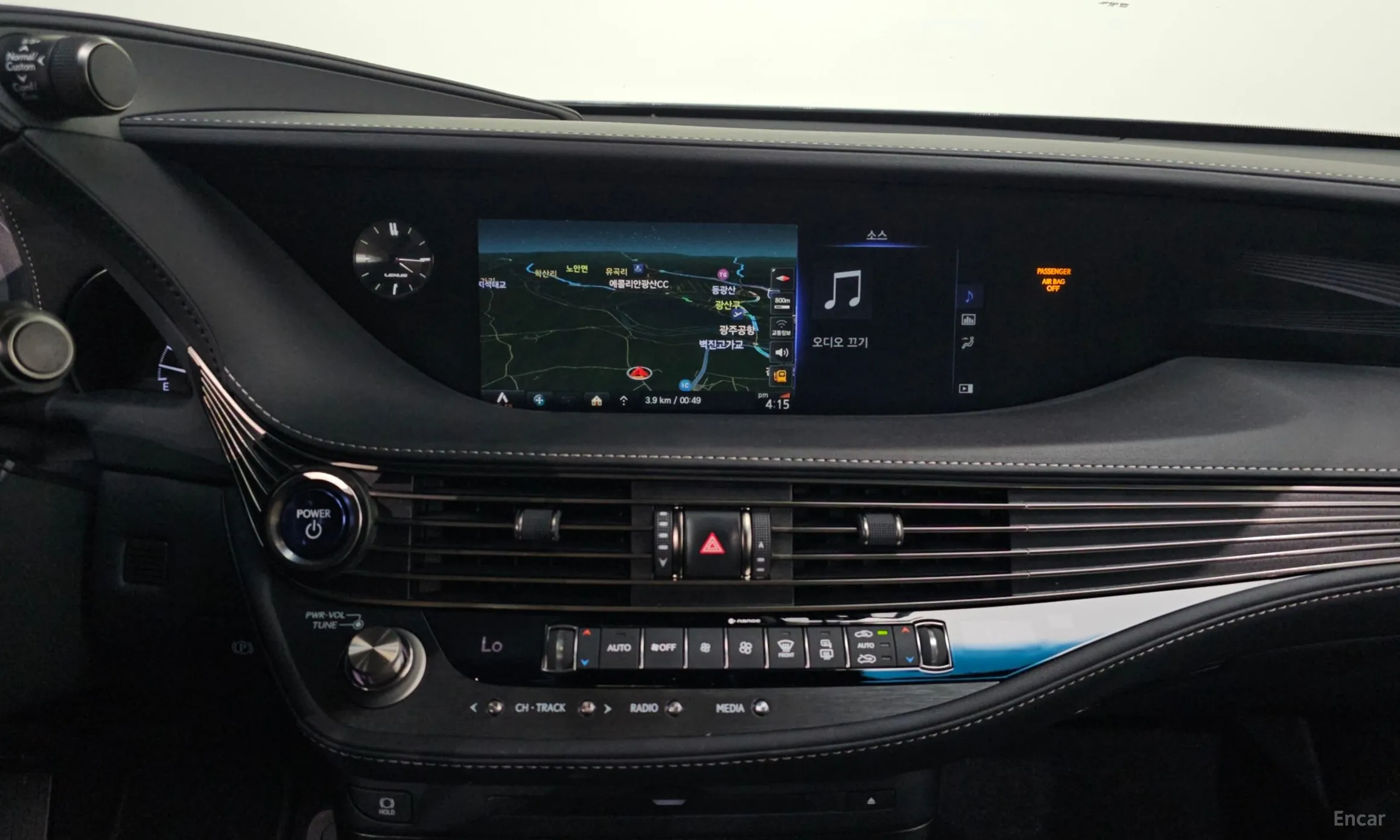 Lexus LS500h Gen 5 превью 15