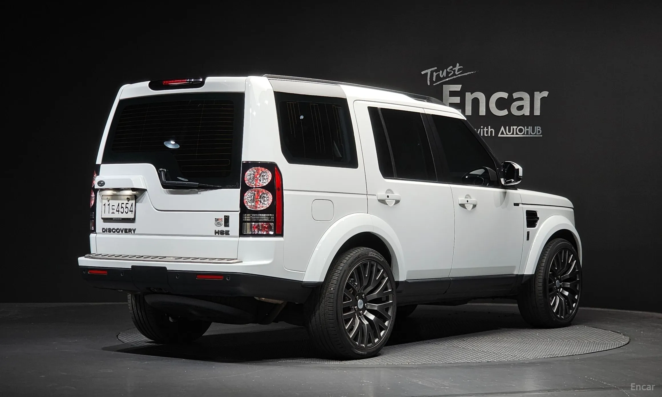 Land Rover Discovery 4