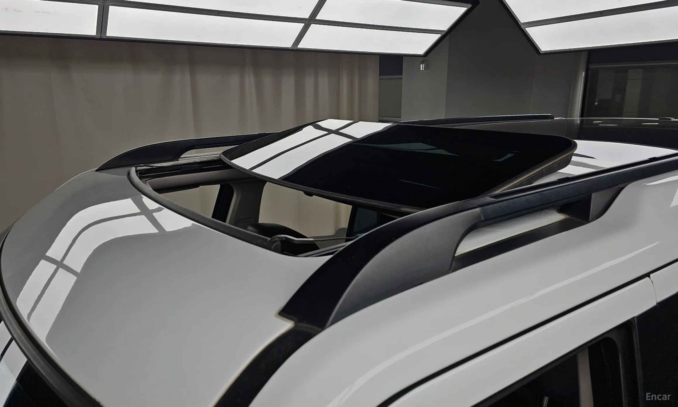 Land Rover Discovery 4 превью 19