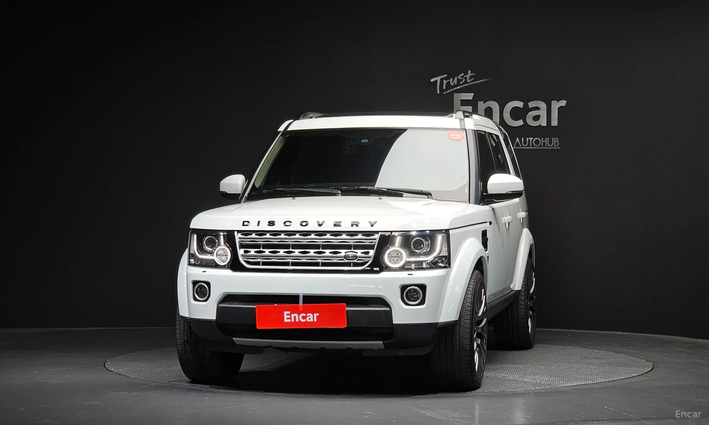 Land Rover Discovery 4 превью 3