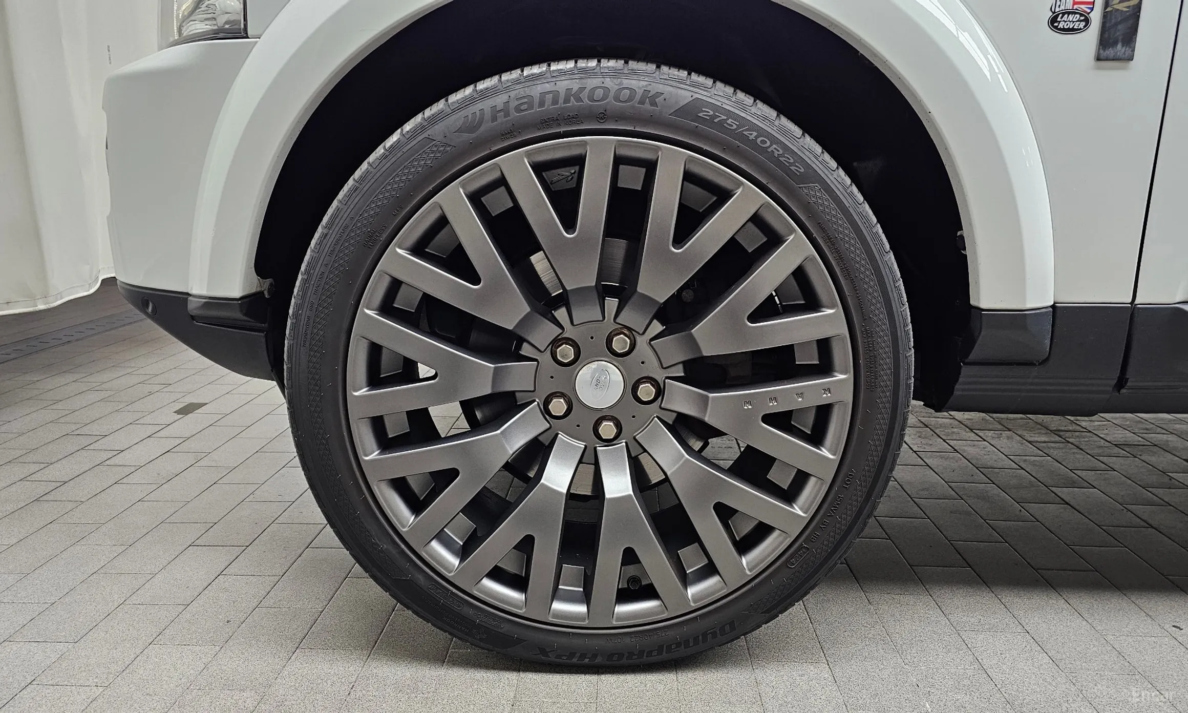 Land Rover Discovery 4 превью 5