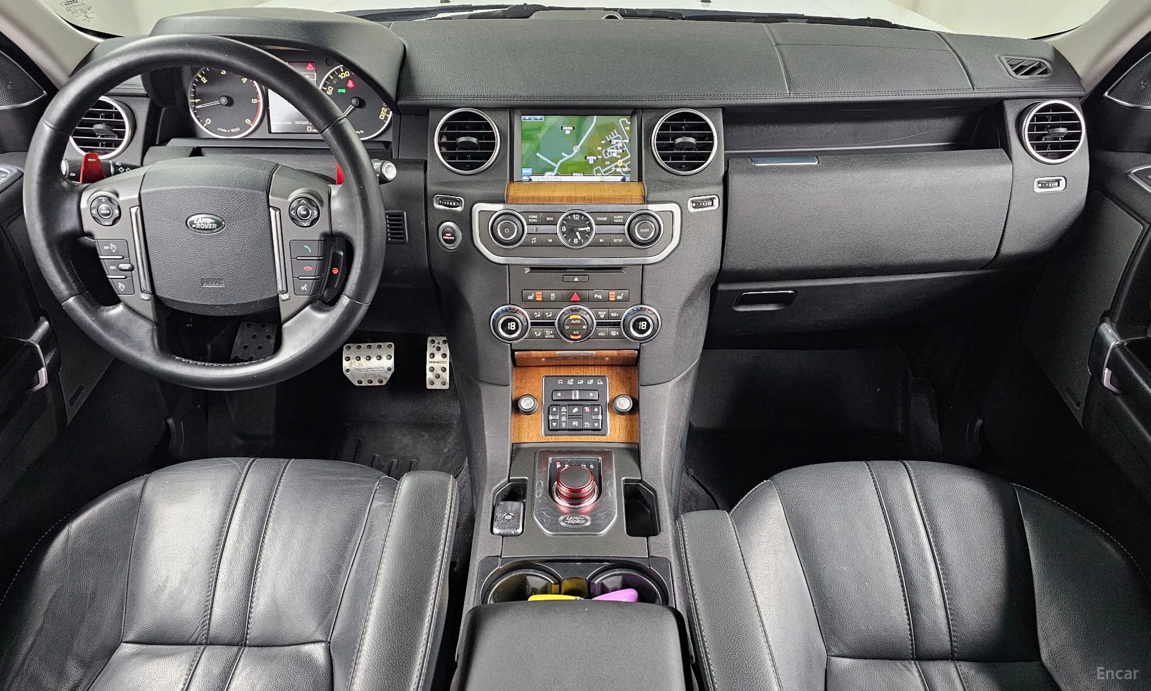 Land Rover Discovery 4 превью 7