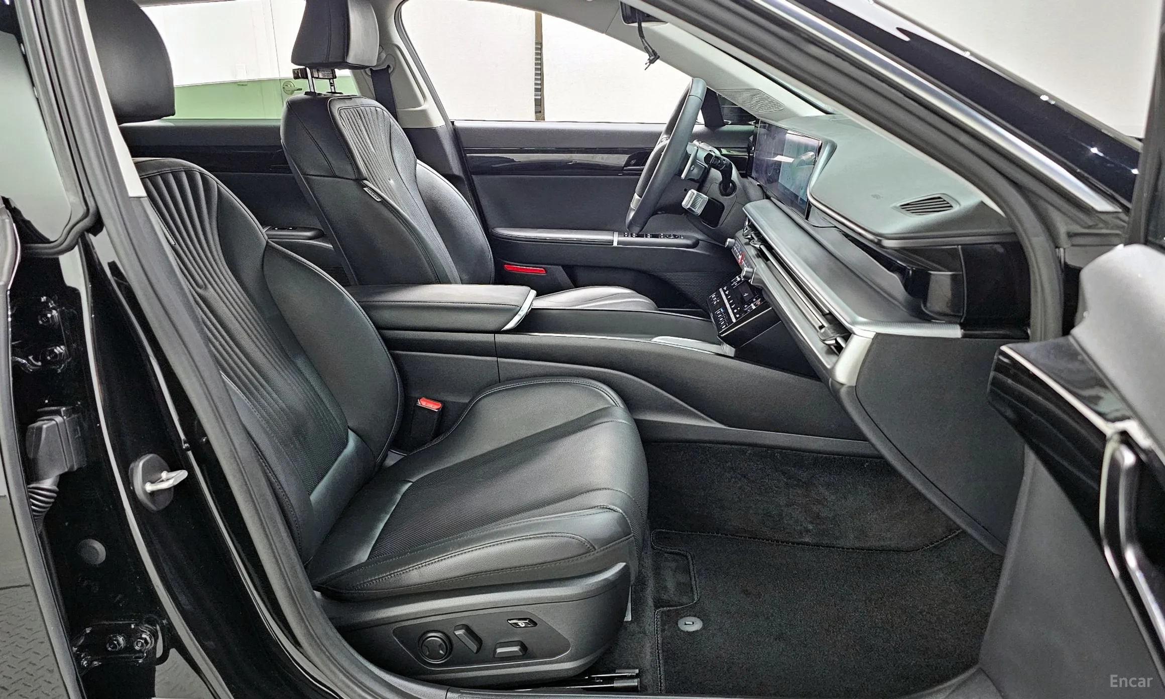 Hyundai Grandeur (GN7) превью 11