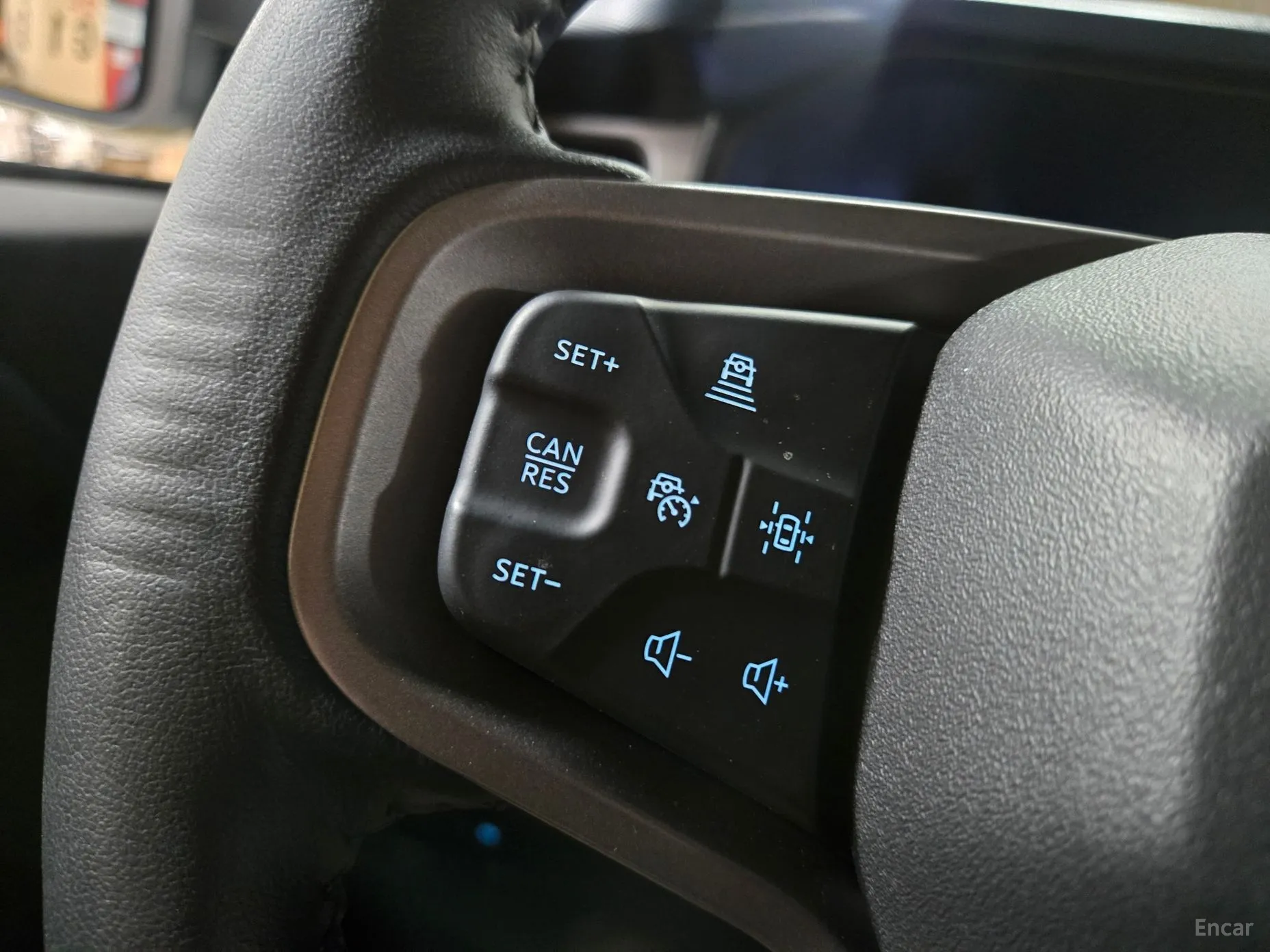 Ford Bronco 6th Generation превью 14