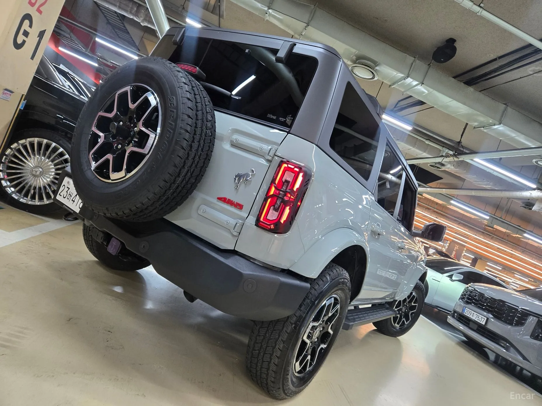 Ford Bronco 6th Generation превью 8