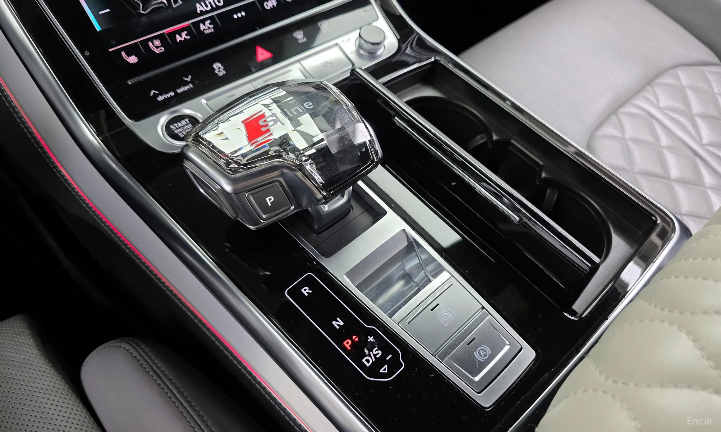 Audi Q7 (4M) превью 9