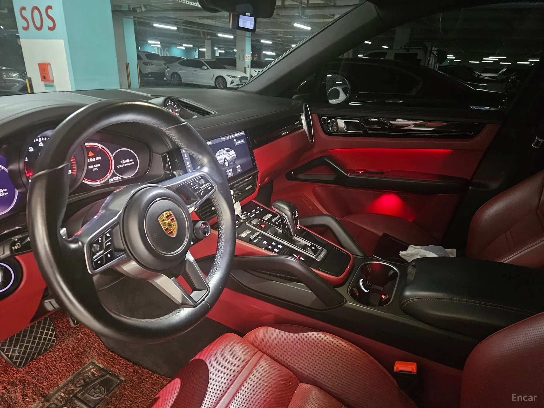 Porsche Cayenne (PO536) превью 4