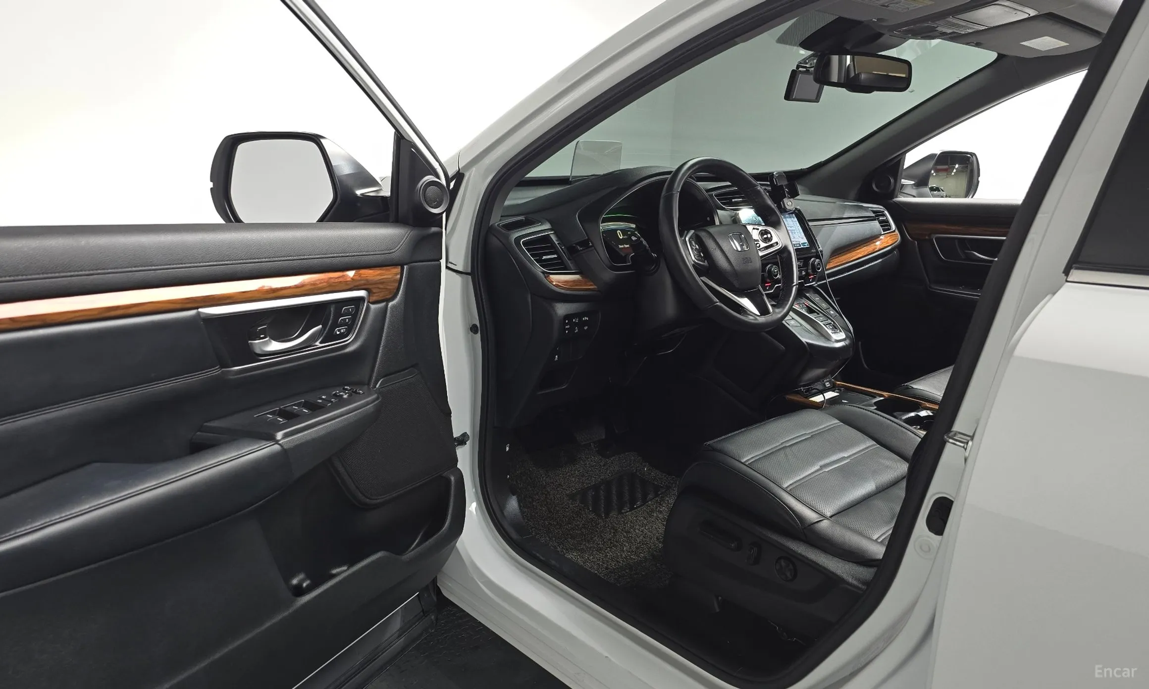 Honda CR-V 5th generation превью 10