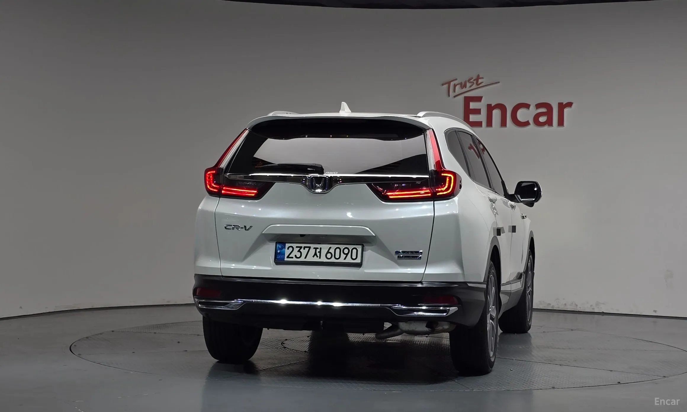 Honda CR-V 5th generation превью 4