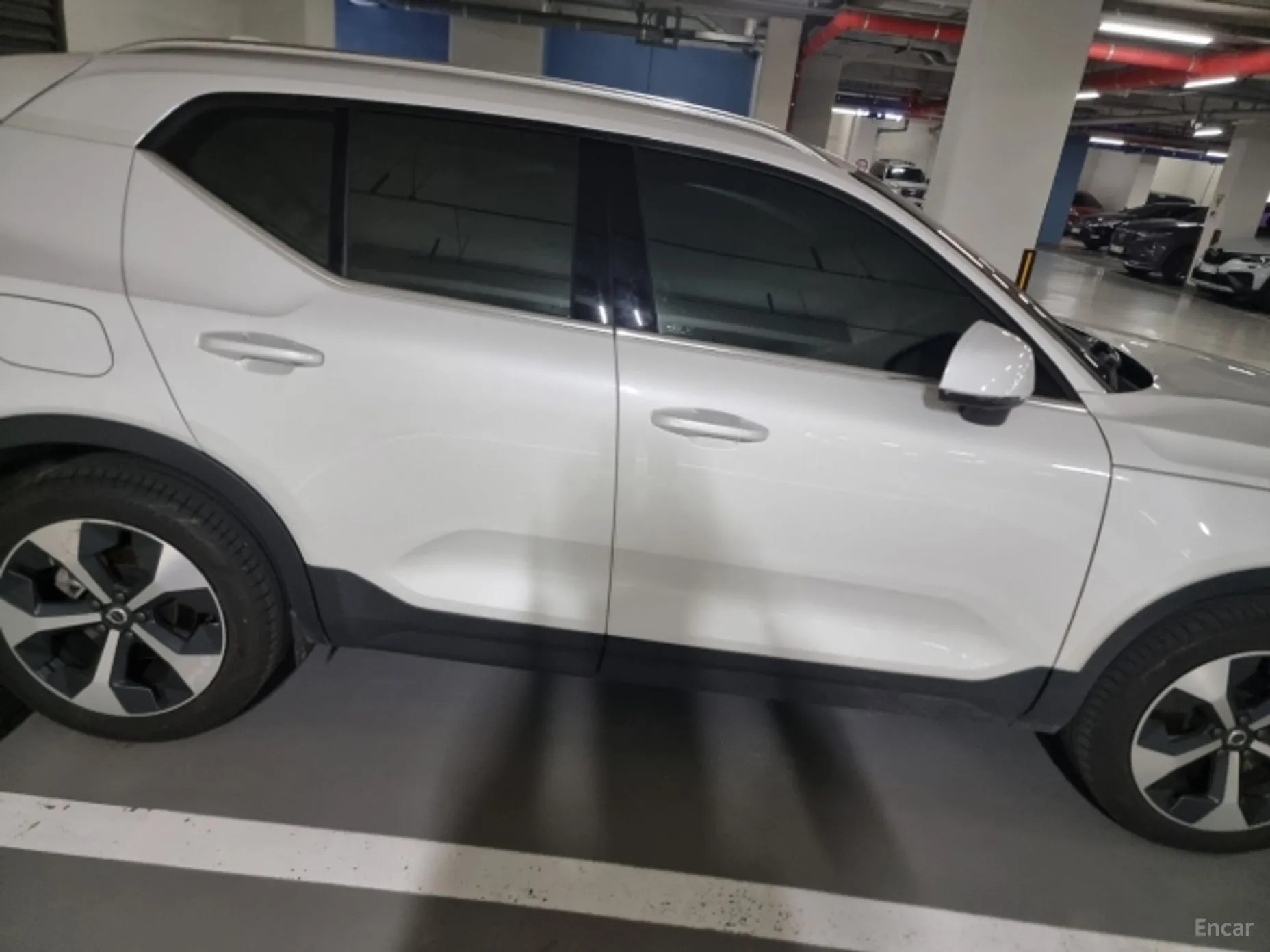 Volvo XC40 превью 3