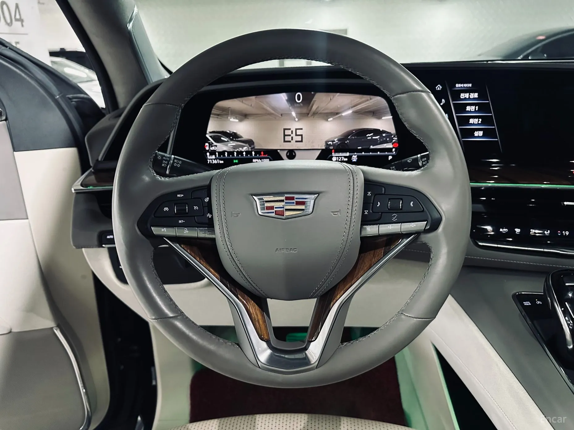 Cadillac Escalade 5th Generation превью 12