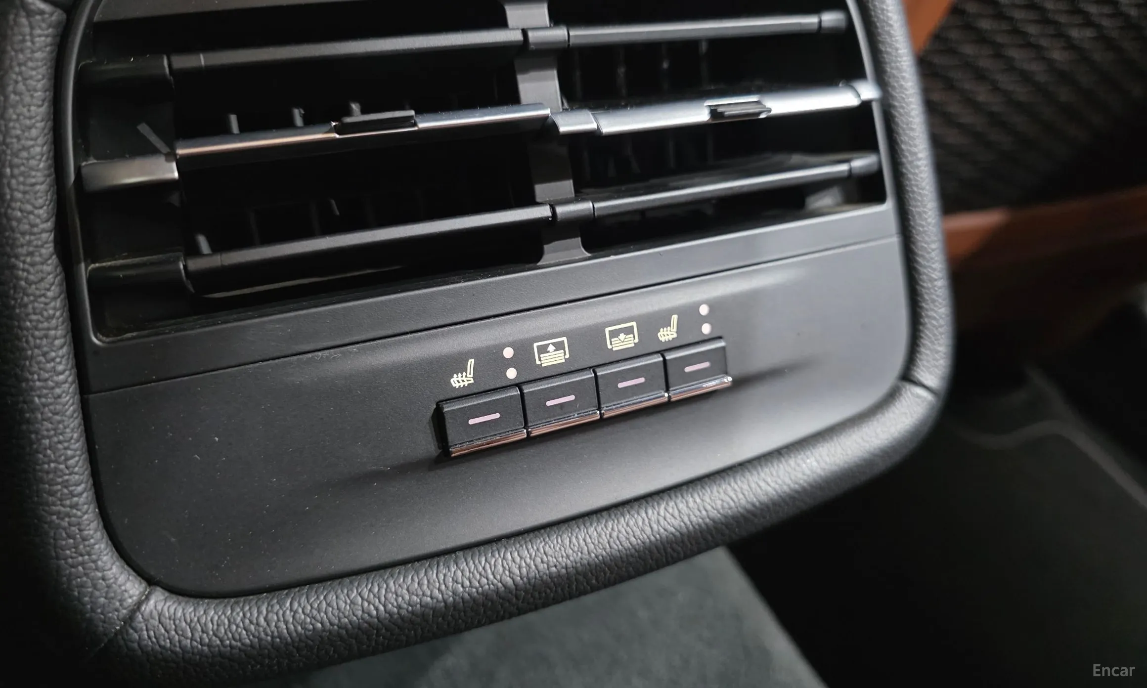 Maserati Ghibli превью 18