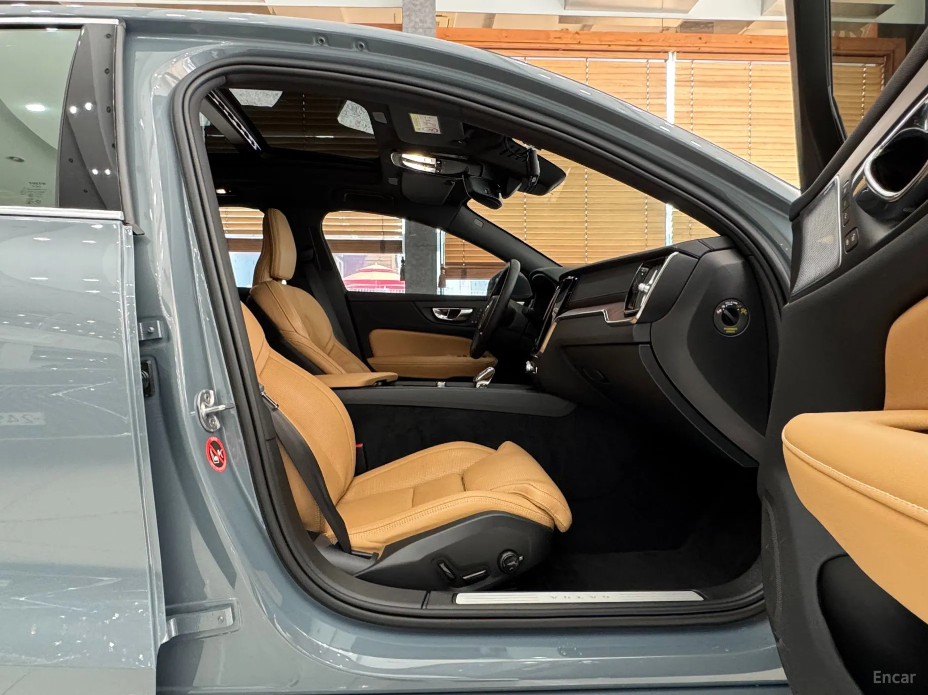 Volvo S60 3rd Generation превью 15