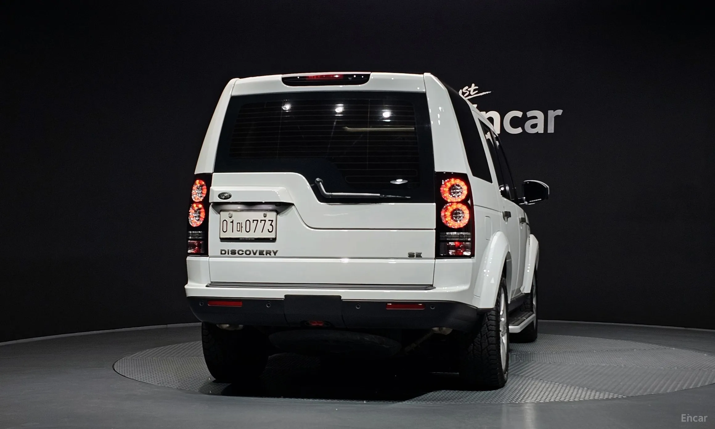 Land Rover Discovery 4 превью 4