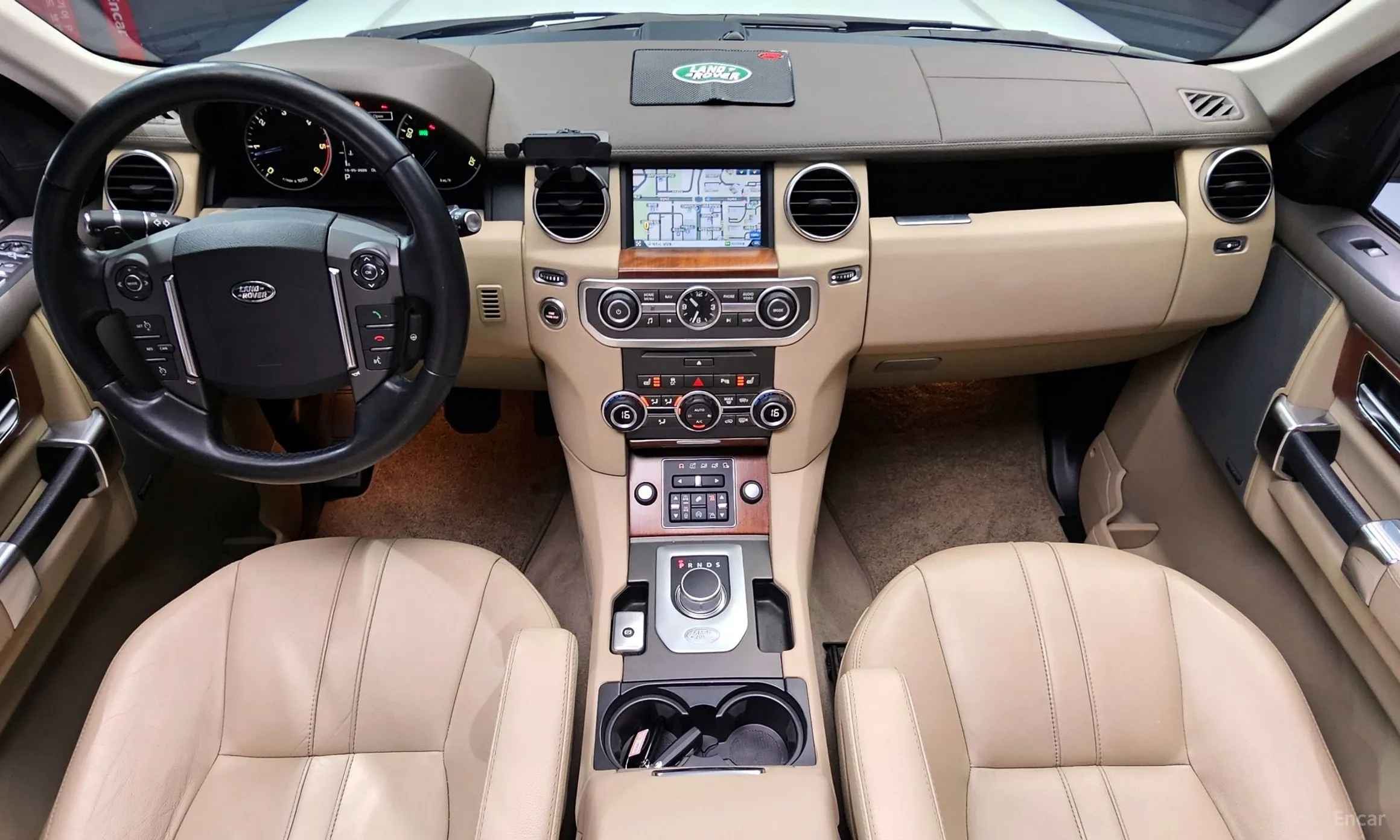 Land Rover Discovery 4 превью 7