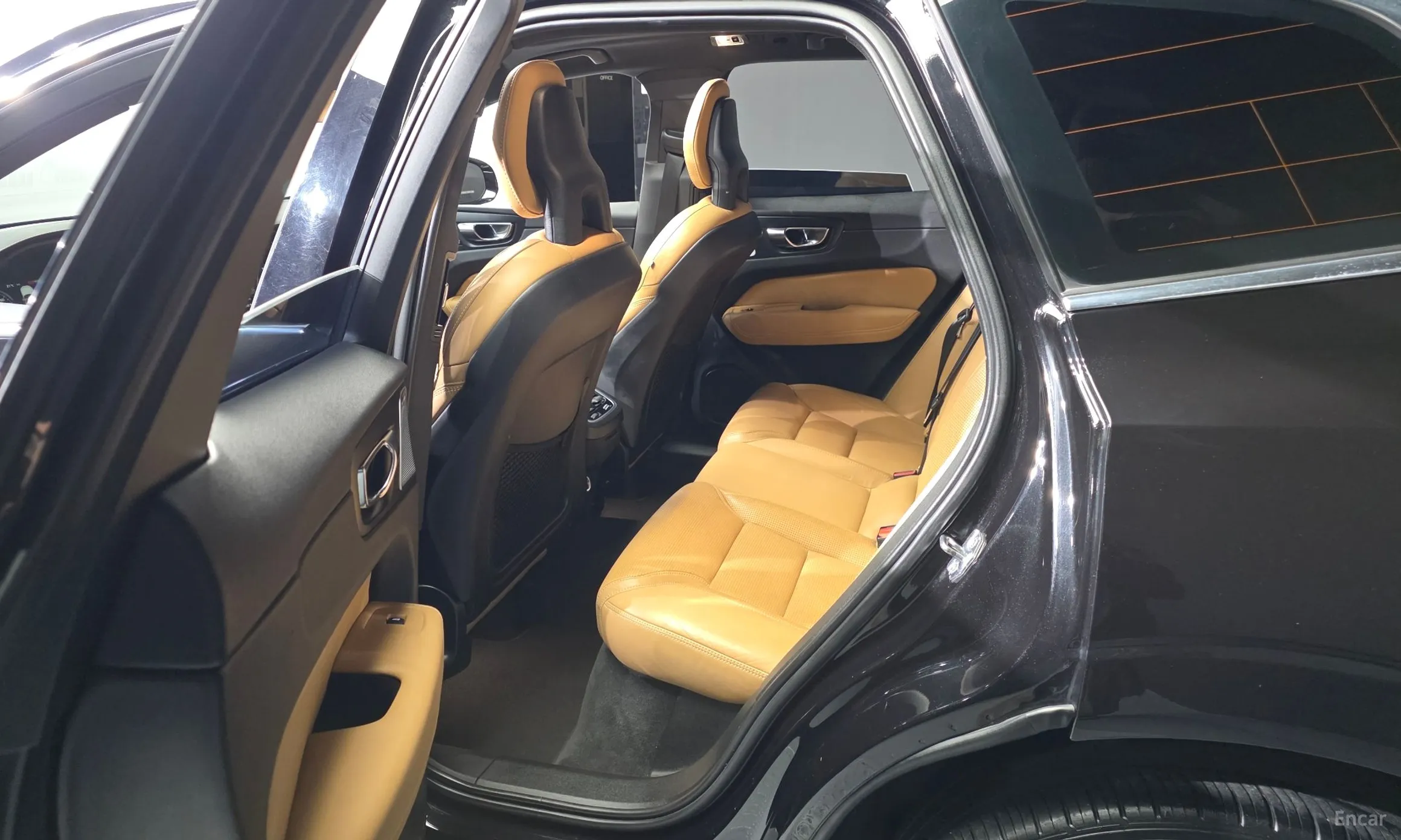 Volvo XC60 Gen 2 превью 11