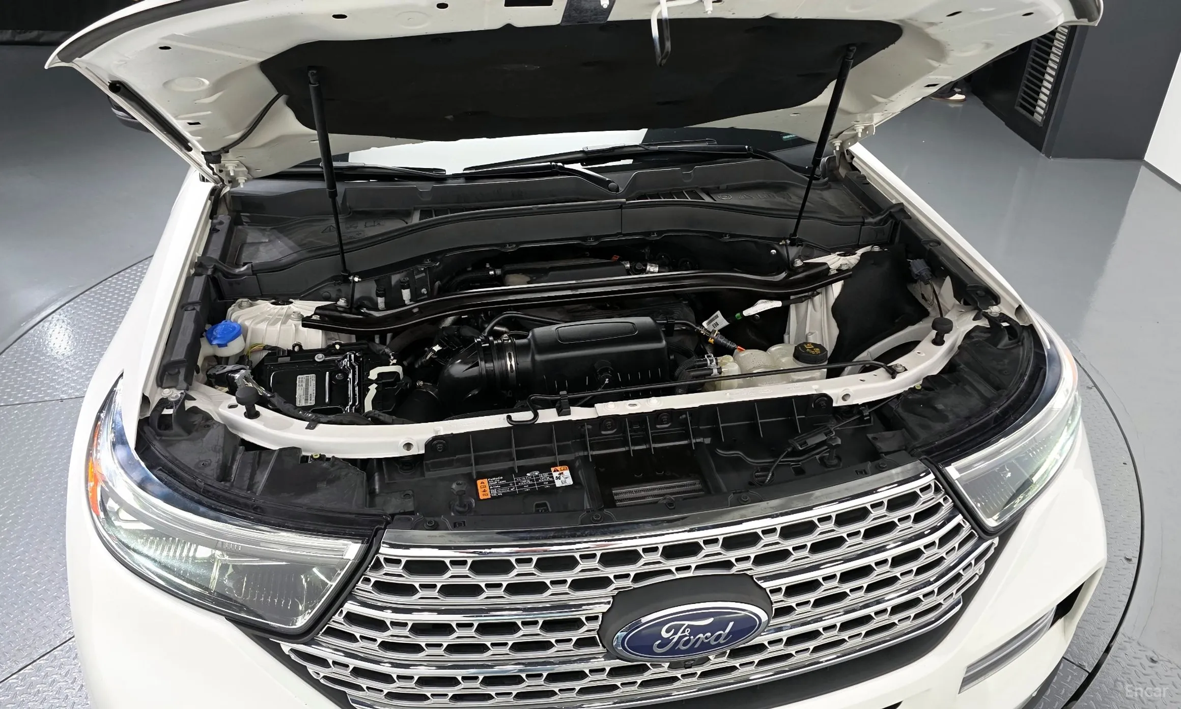 Ford Explorer 6th Generation превью 6