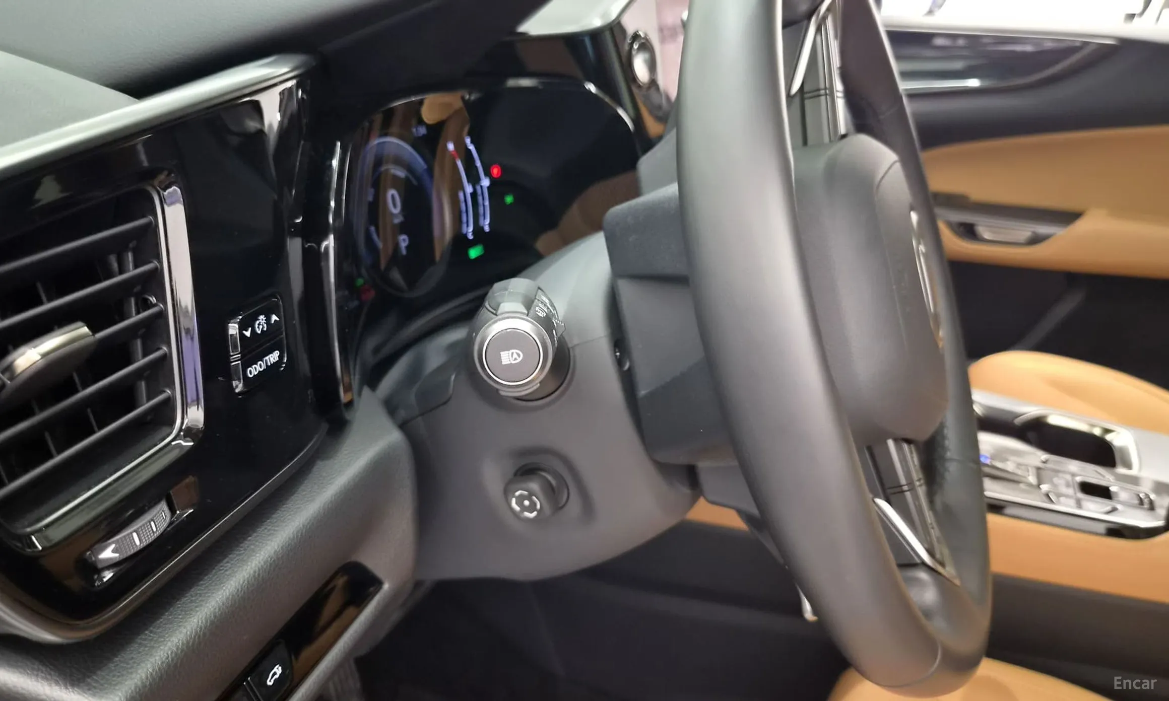 Lexus NX350h Gen 2 превью 13