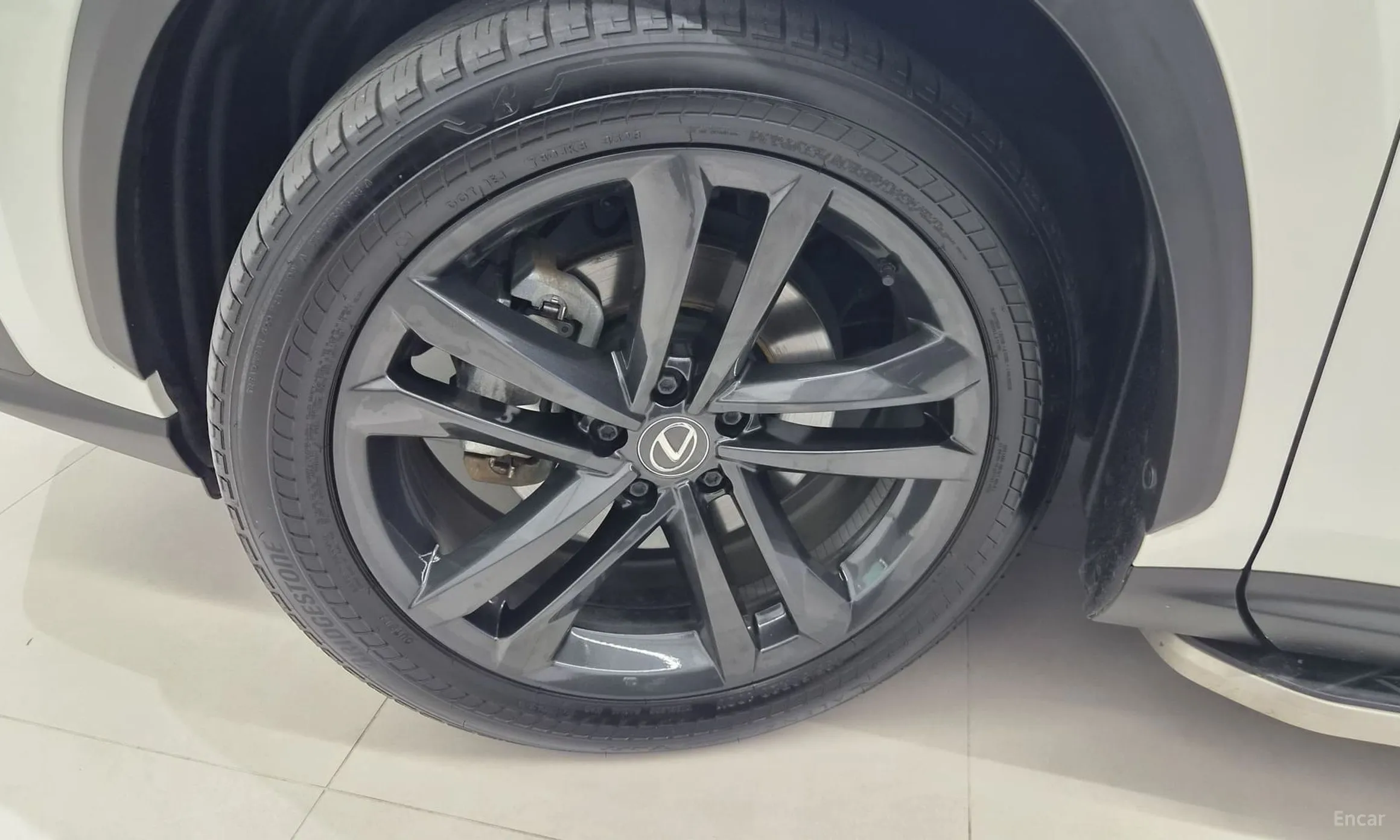 Lexus NX350h Gen 2 превью 5