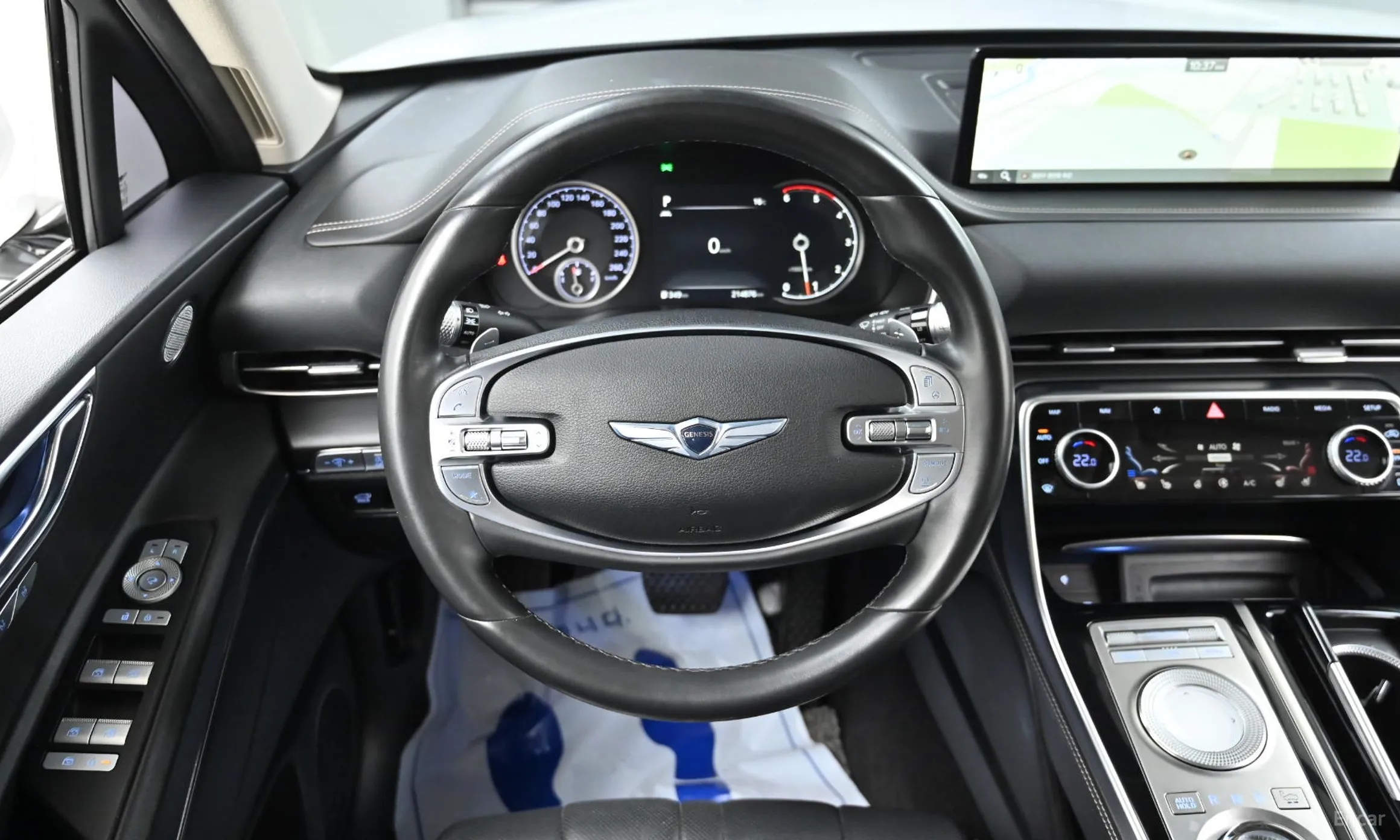 Genesis GV80 превью 13