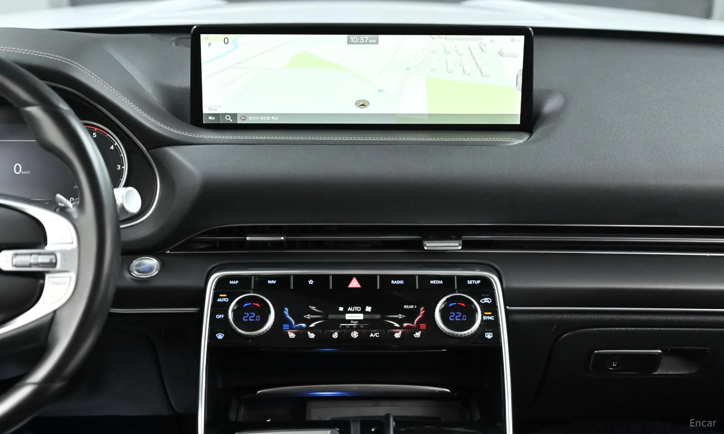 Genesis GV80 превью 14
