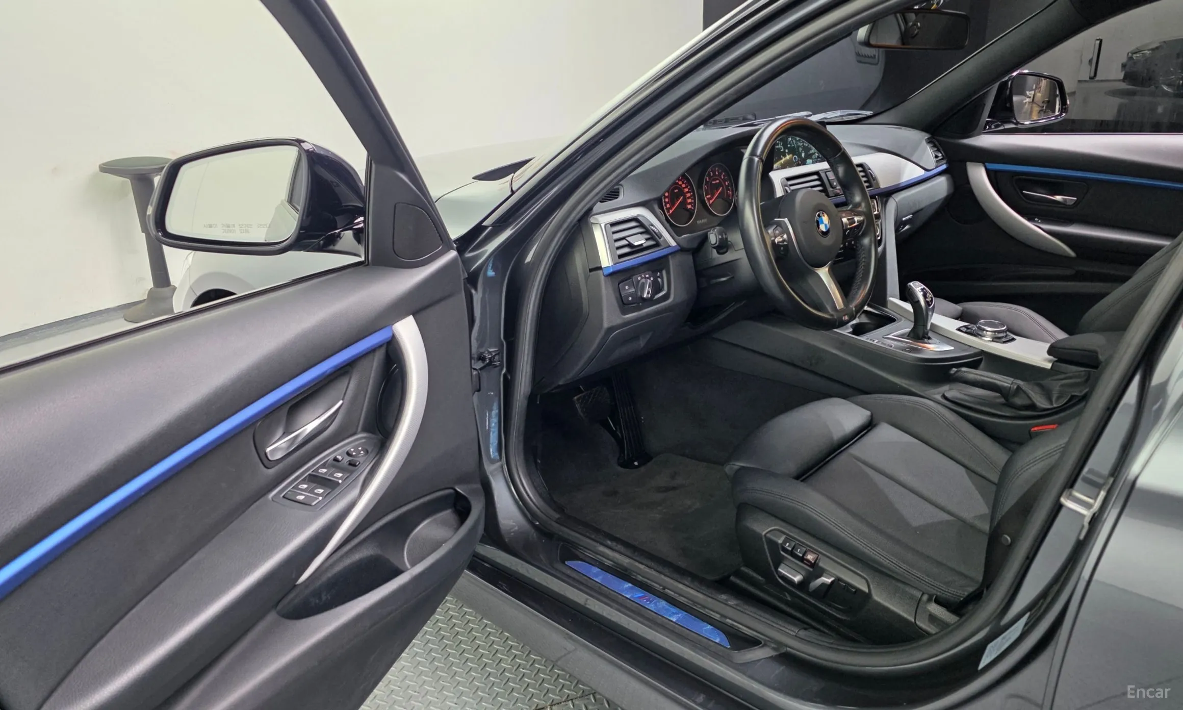 BMW 3 Series (F30) превью 10