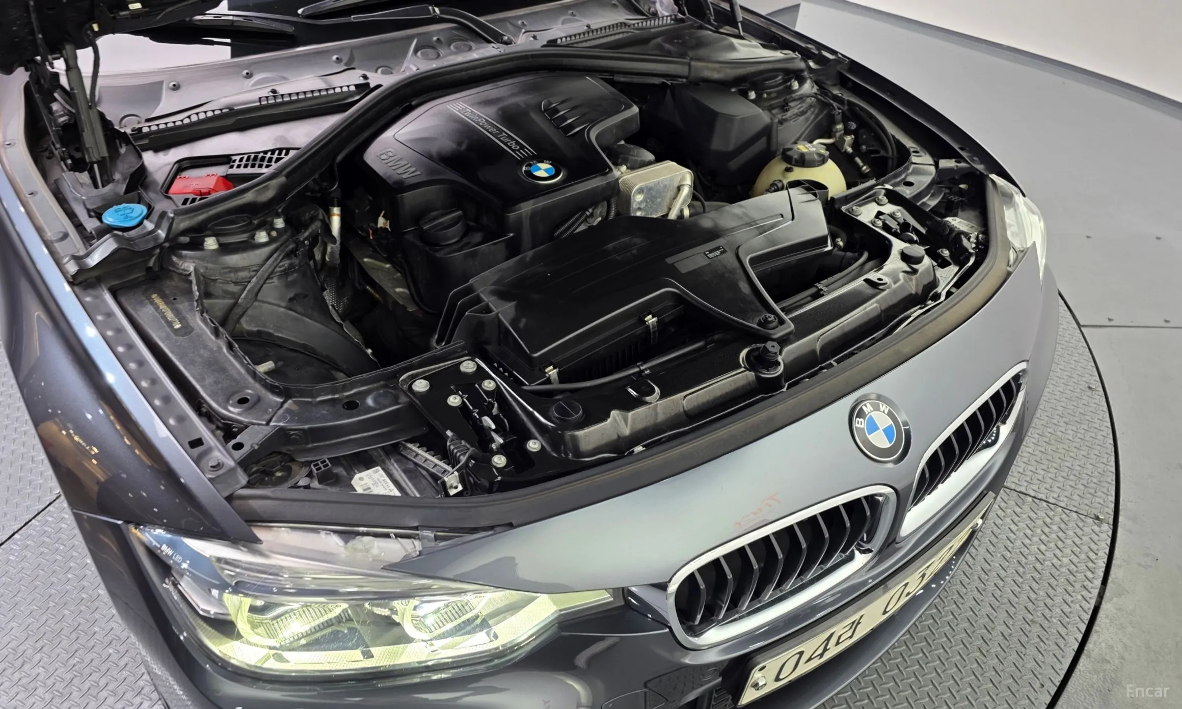 BMW 3 Series (F30) превью 6