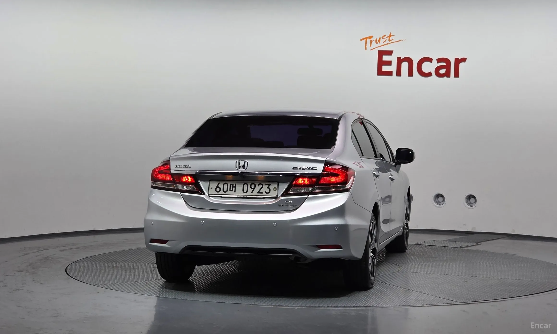 Honda Civic превью 4