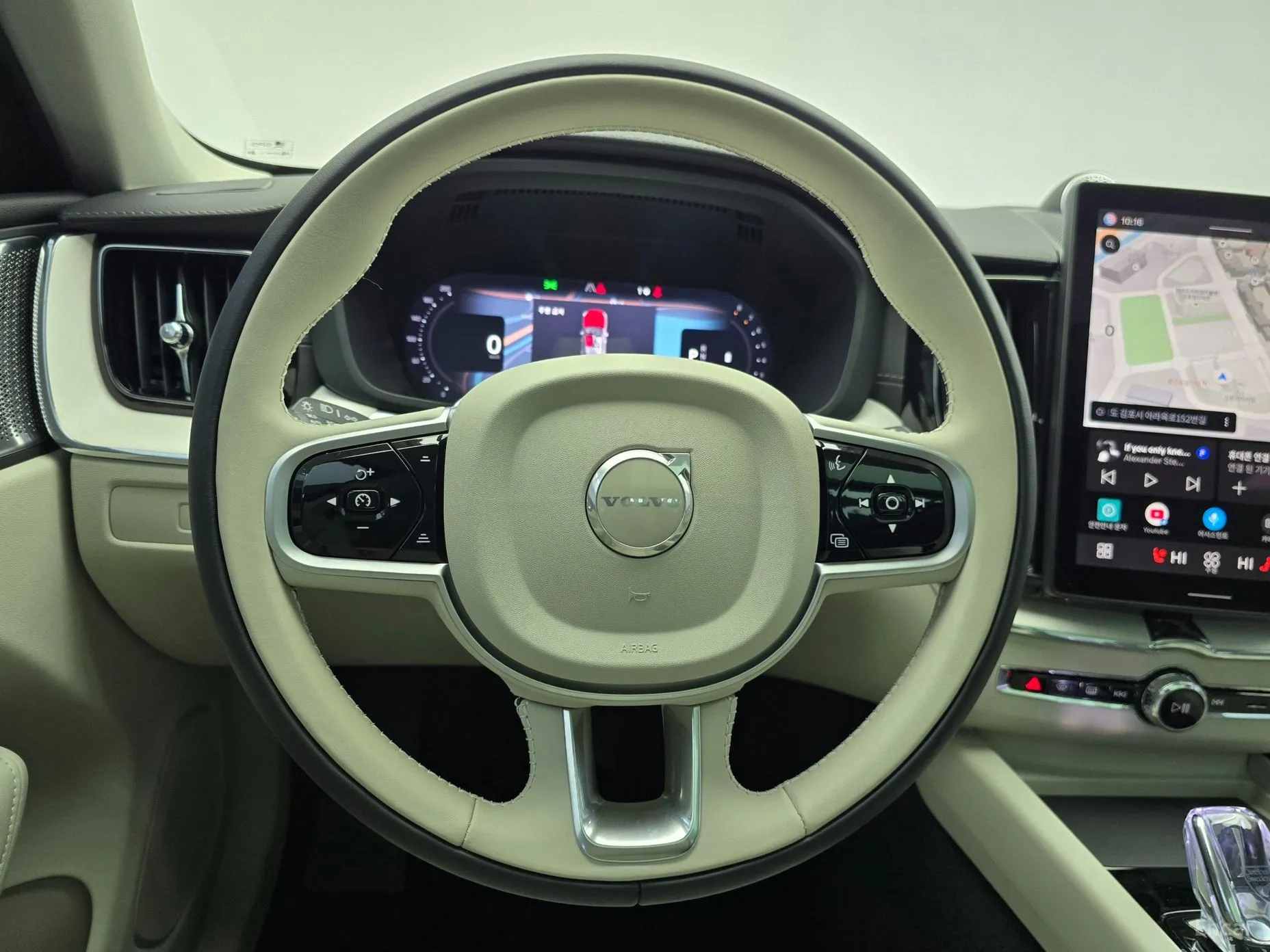 Volvo XC60 Gen 2 превью 12