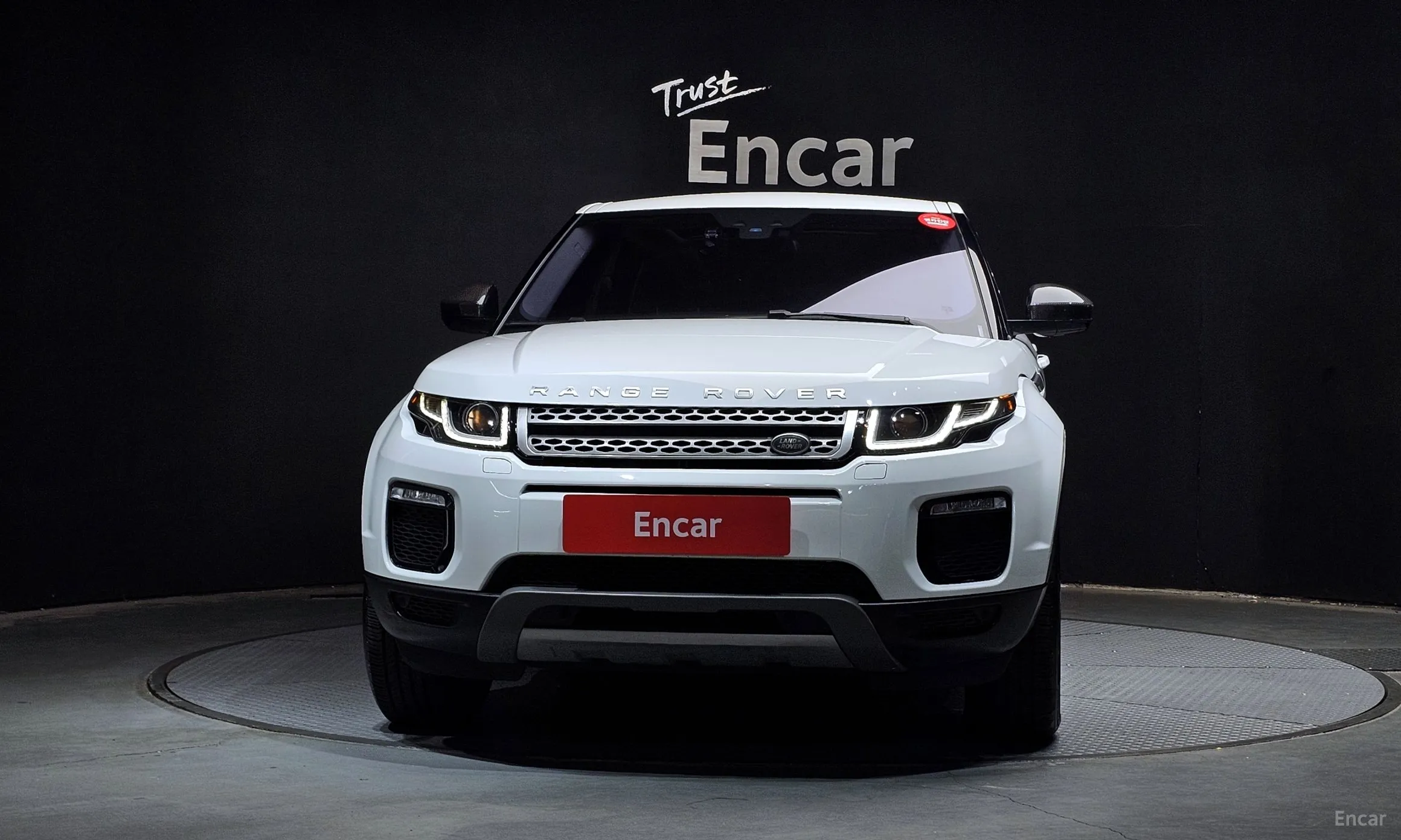 Land Rover Range Rover Evoque превью 3