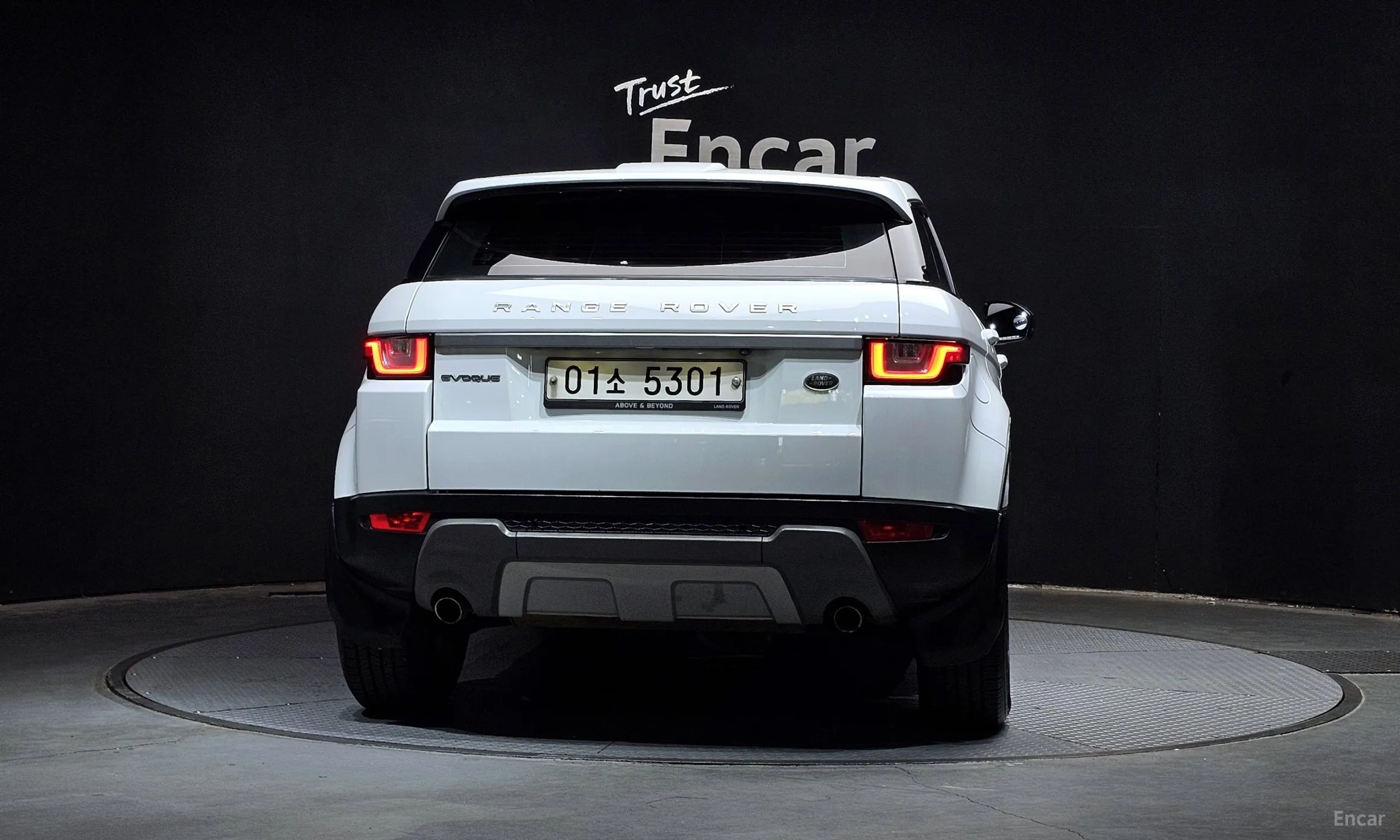 Land Rover Range Rover Evoque превью 4