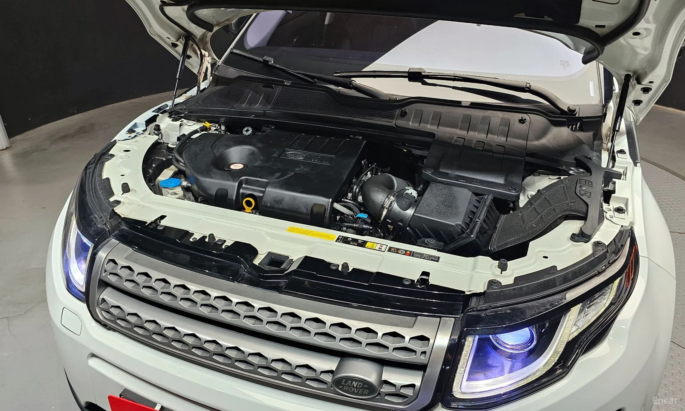 Land Rover Range Rover Evoque превью 6