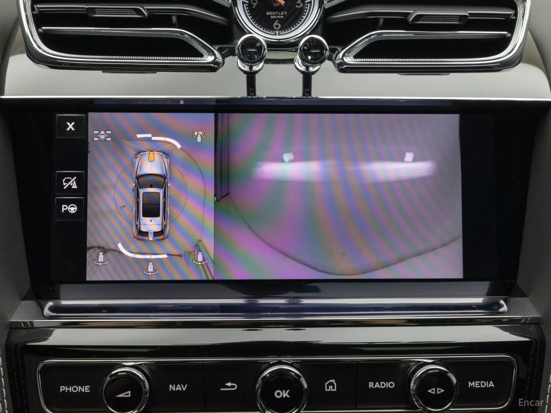 Bentley Bentayga превью 17