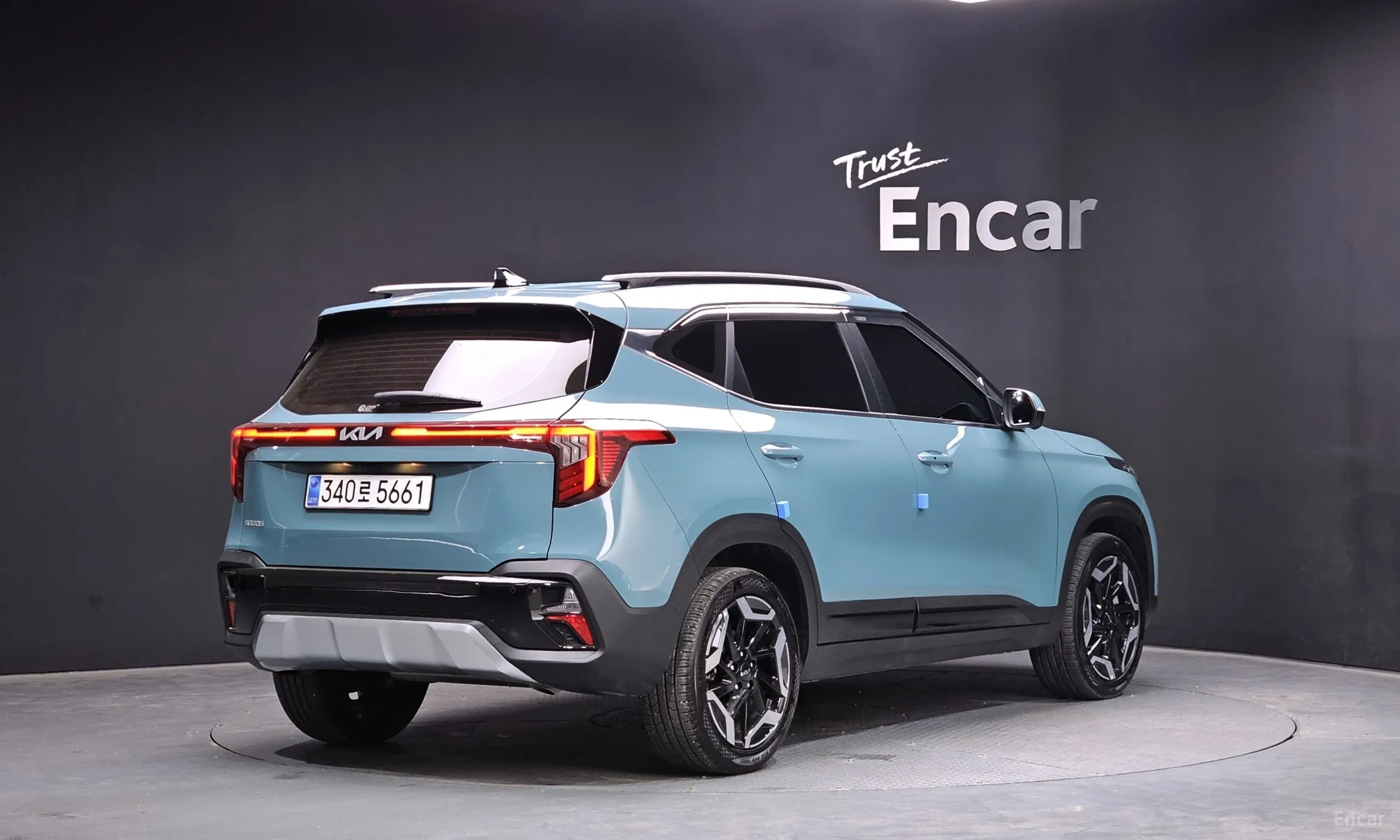 Kia Seltos превью 2