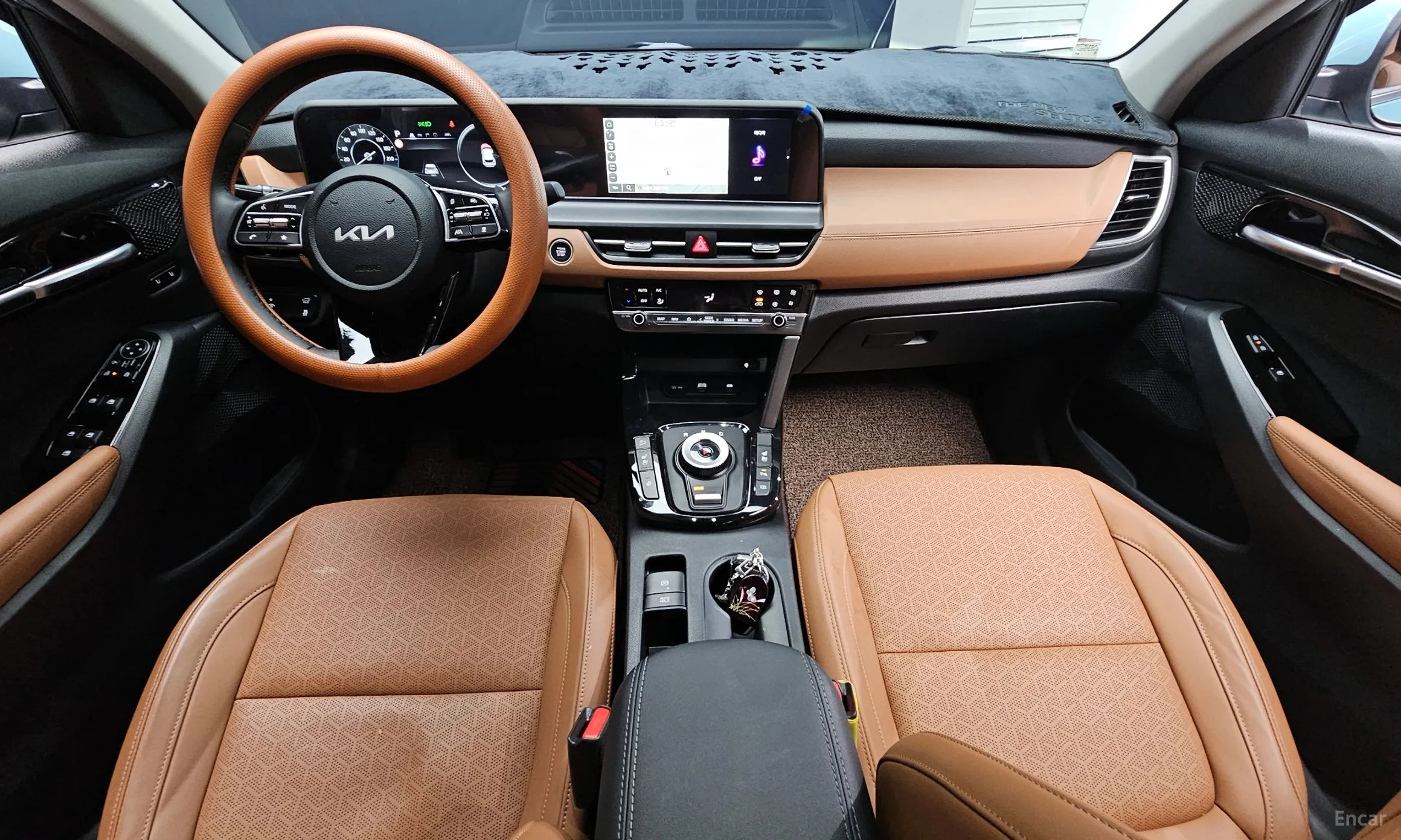 Kia Seltos превью 7