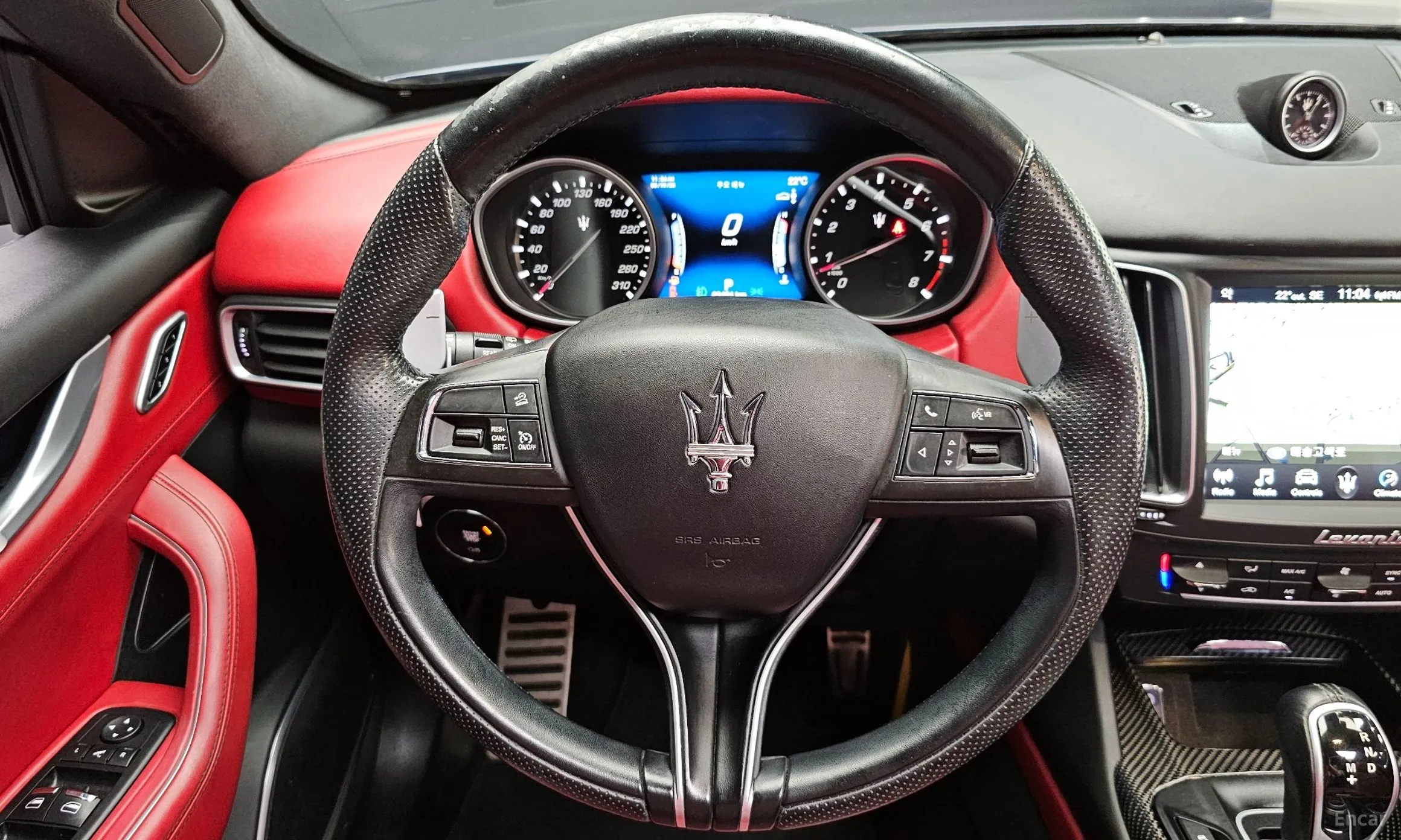 Maserati Levante превью 12