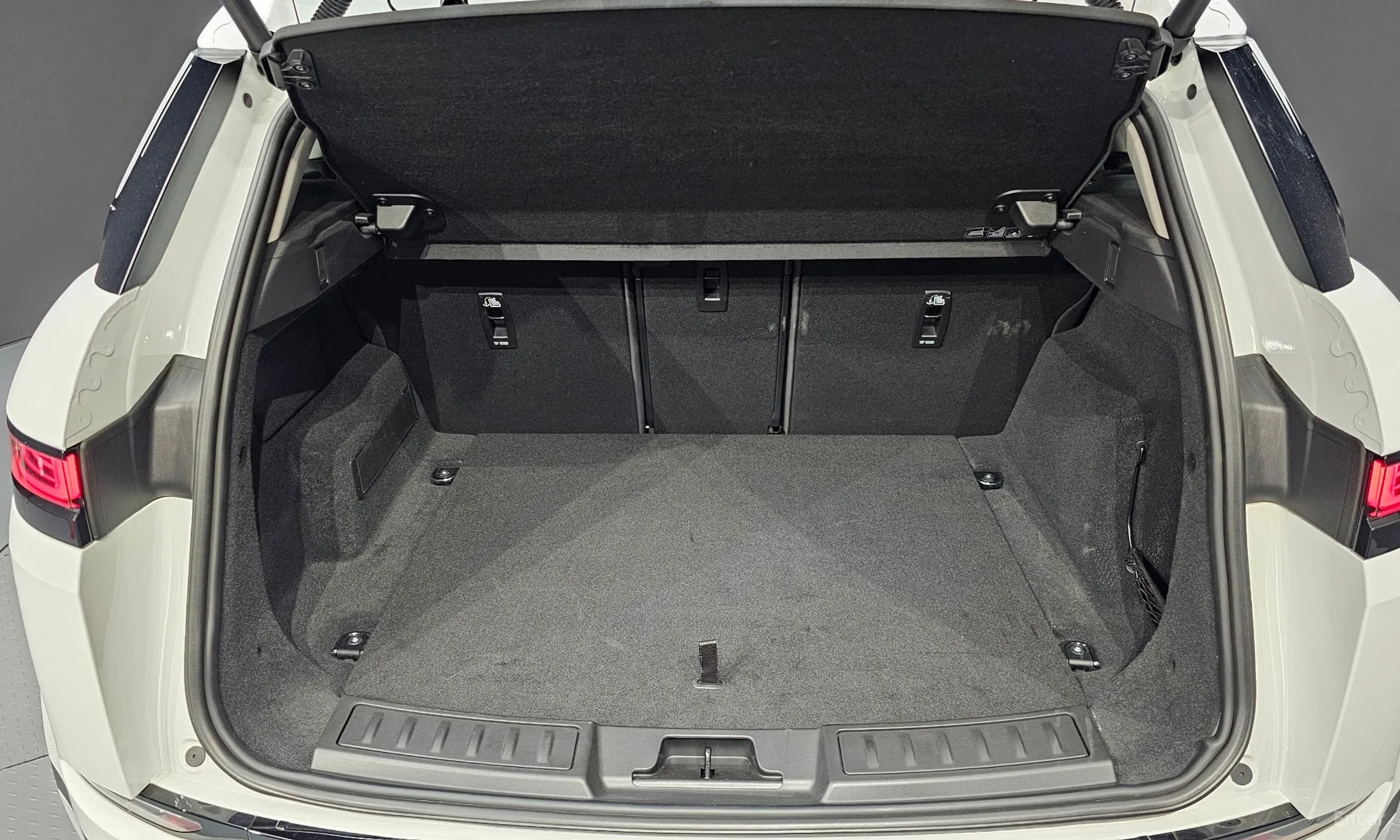 Land Rover Range Rover Evoque 2nd Generation превью 20