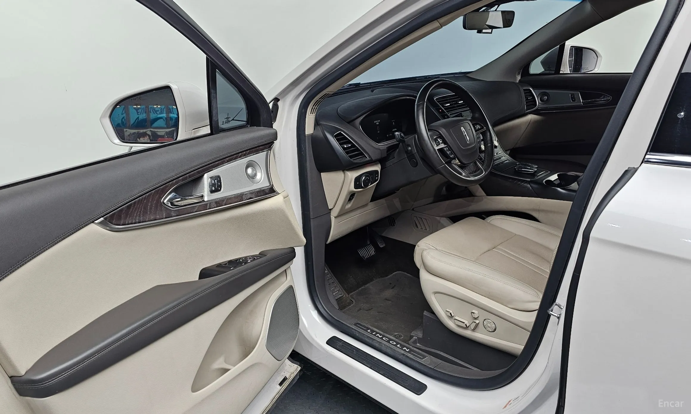 Lincoln Nautilus Gen 1 превью 10