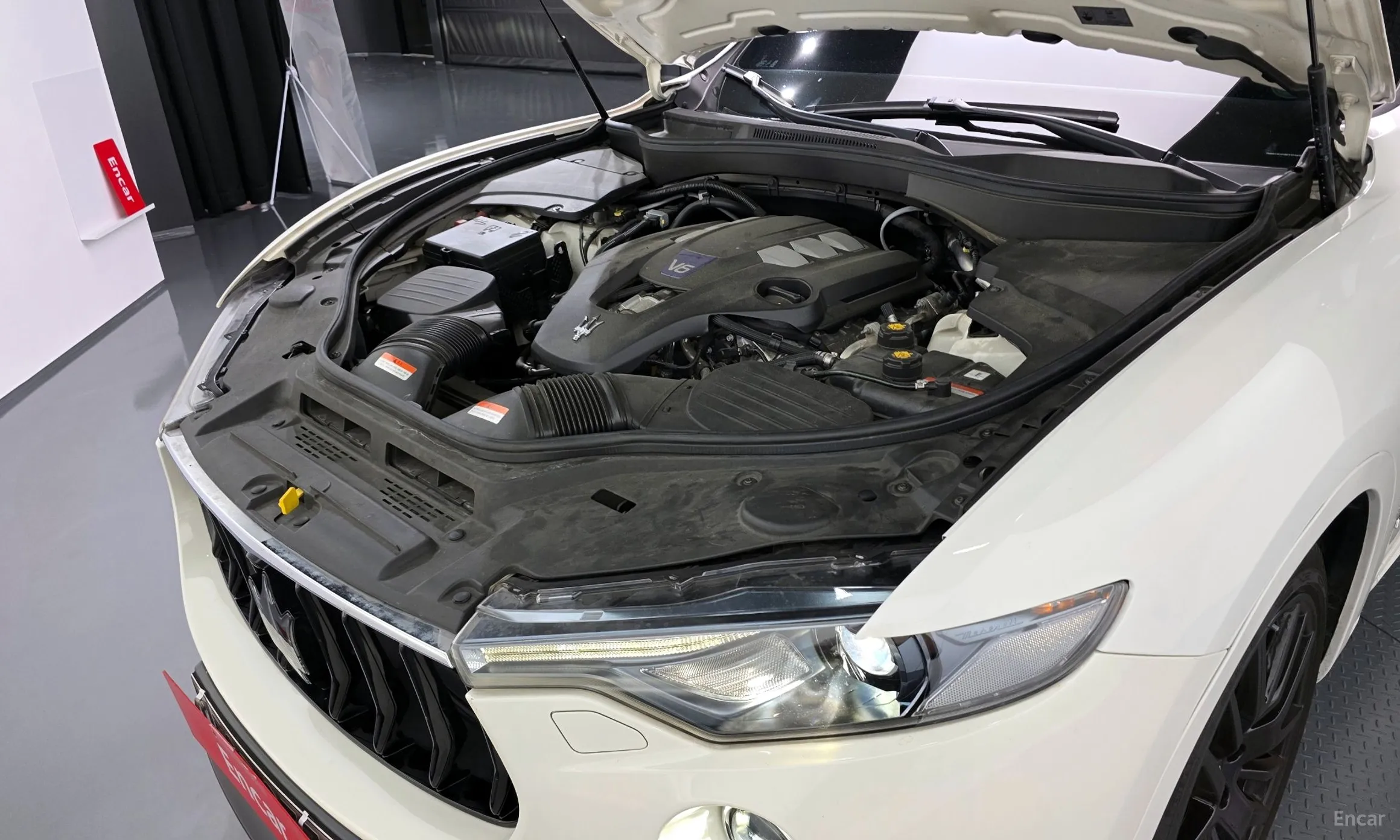 Maserati Levante превью 6