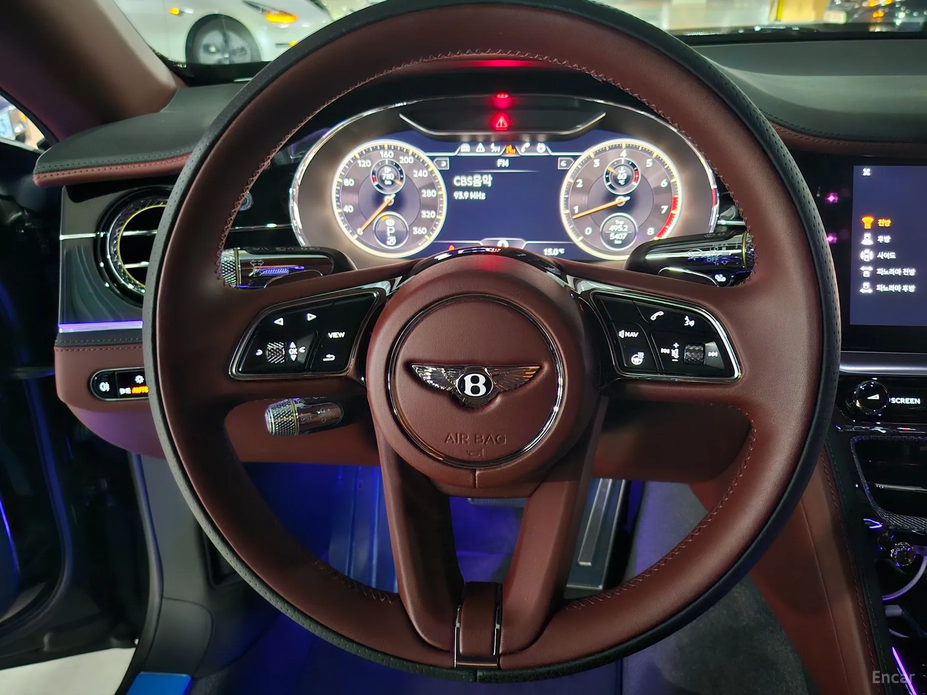Bentley Flying Spur 3rd Generation превью 15