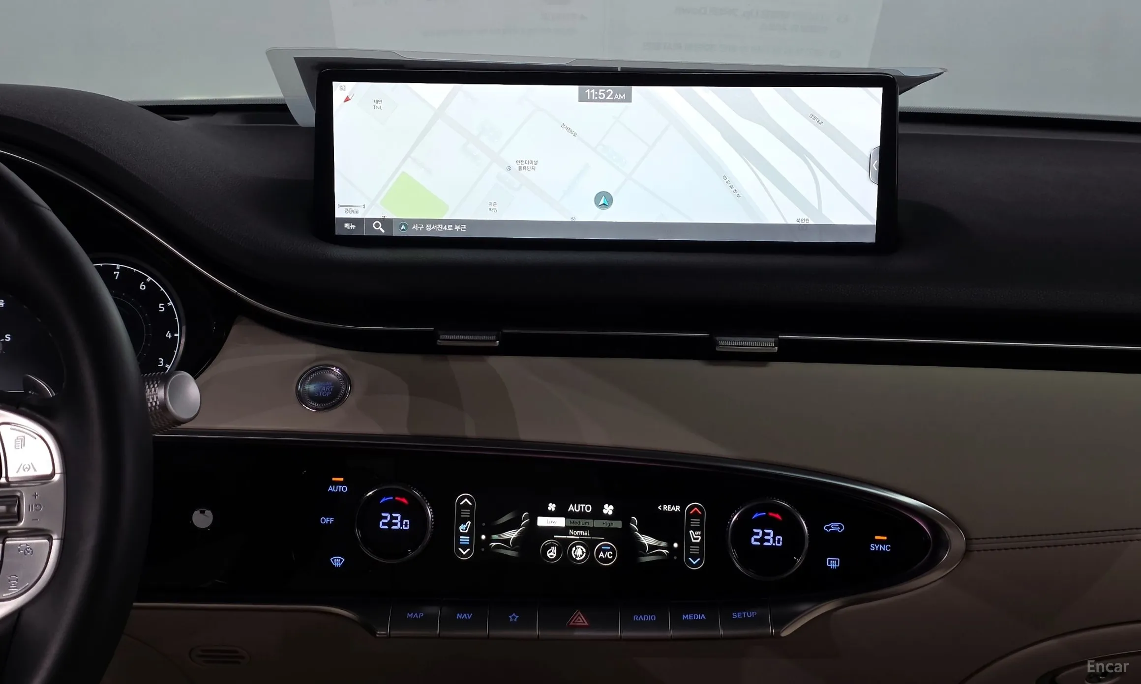 Genesis GV70 превью 13