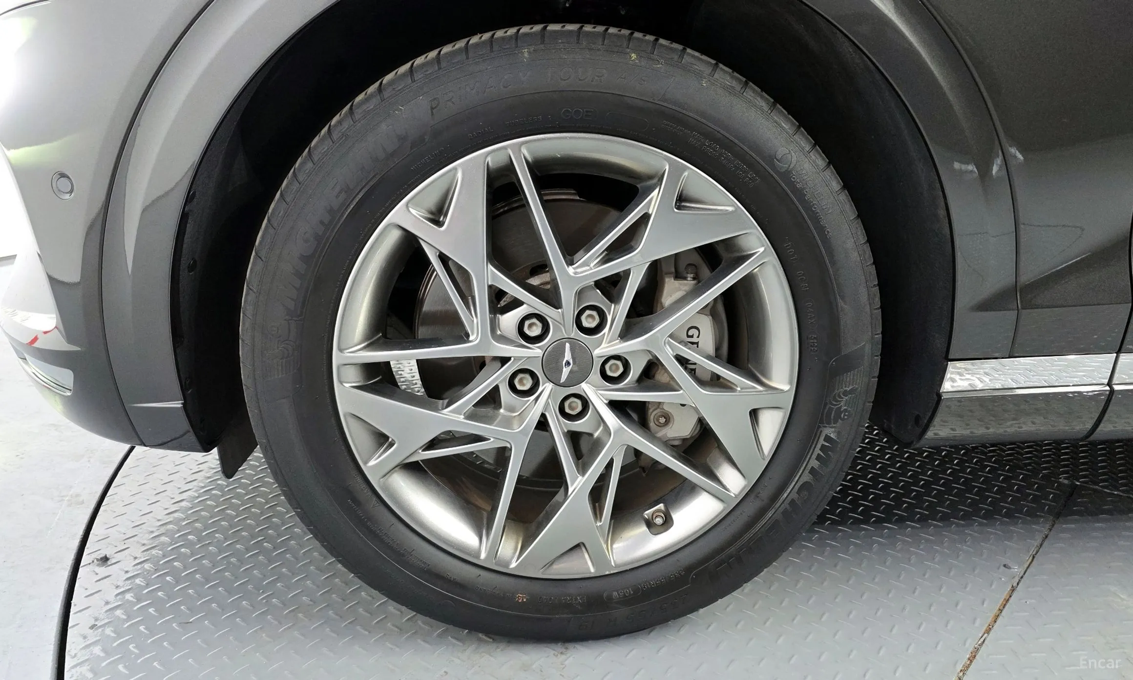 Genesis GV70 превью 5