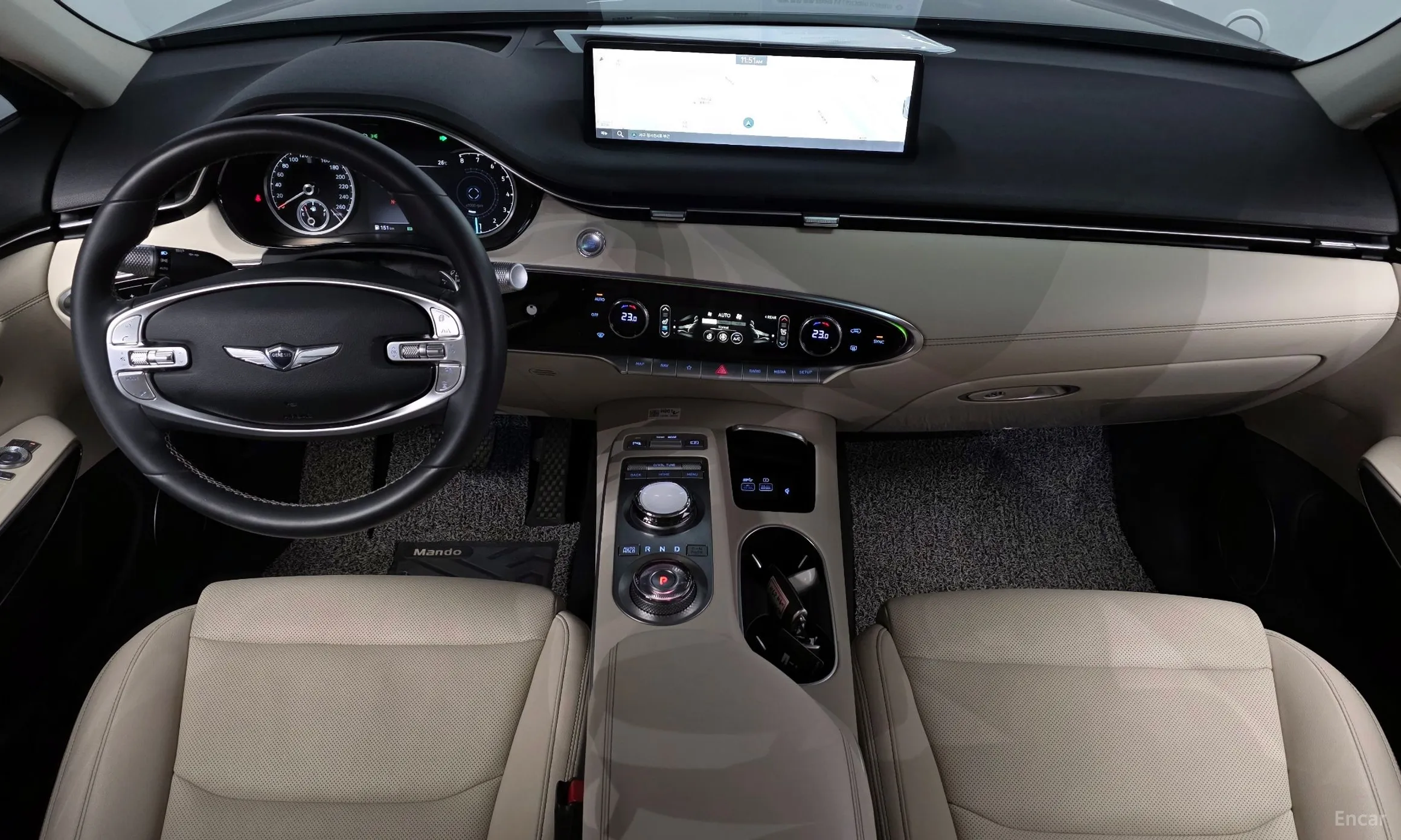 Genesis GV70 превью 7