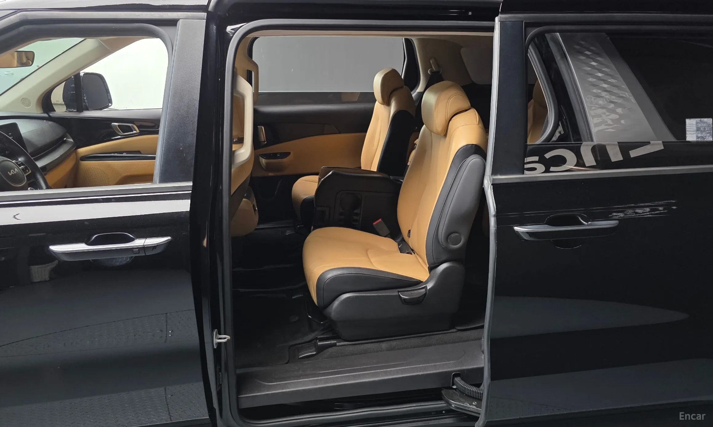 Kia Carnival Gen 4 превью 11